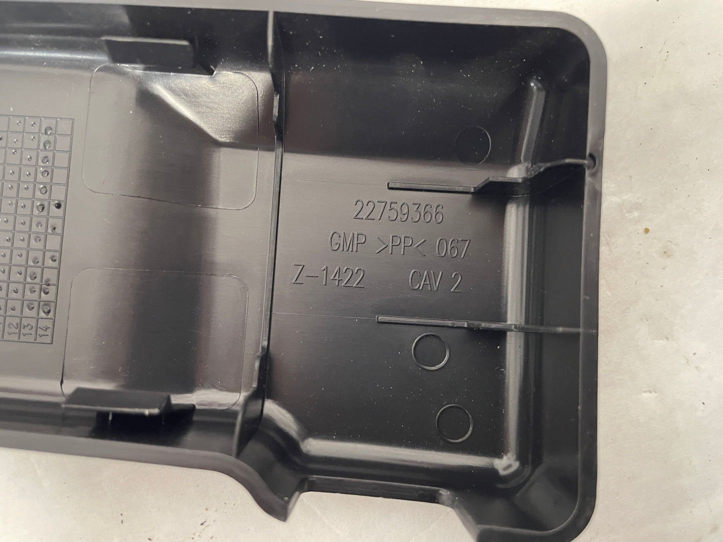 2015 Chevy Camaro SS Door Lock remote Control Module Receiver Cover OEM - Day's Parts Yard