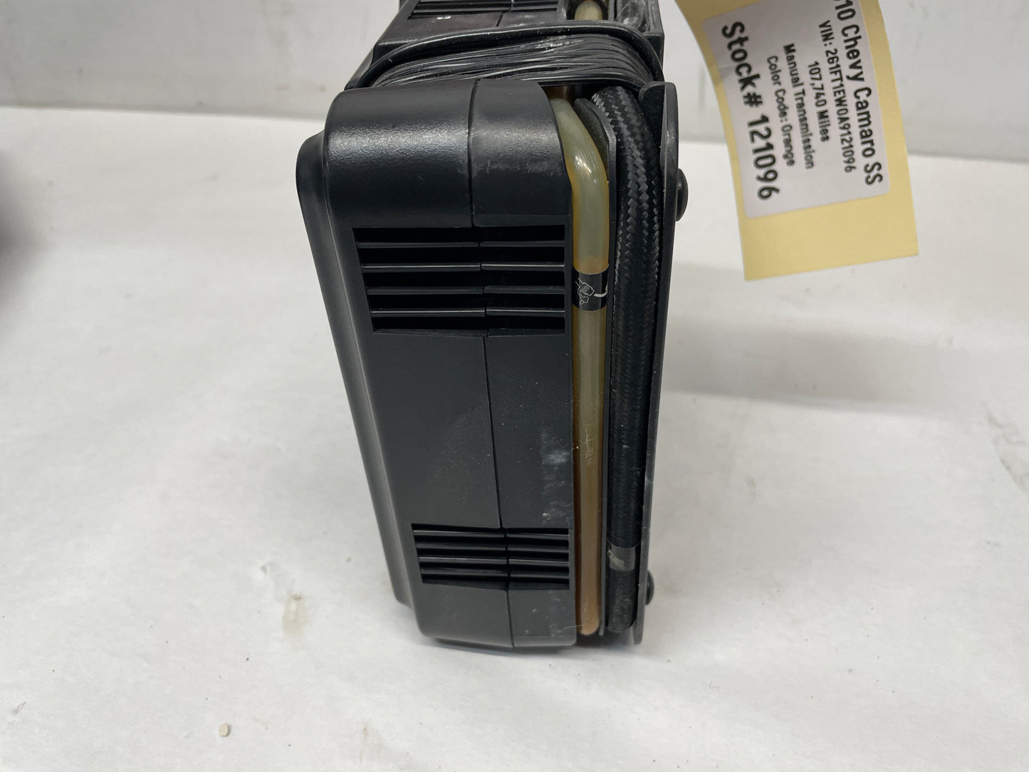 2010 Chevy Camaro SS Tire Air Compressor Inflator w/ Sealant OEM - Day's Parts Yard