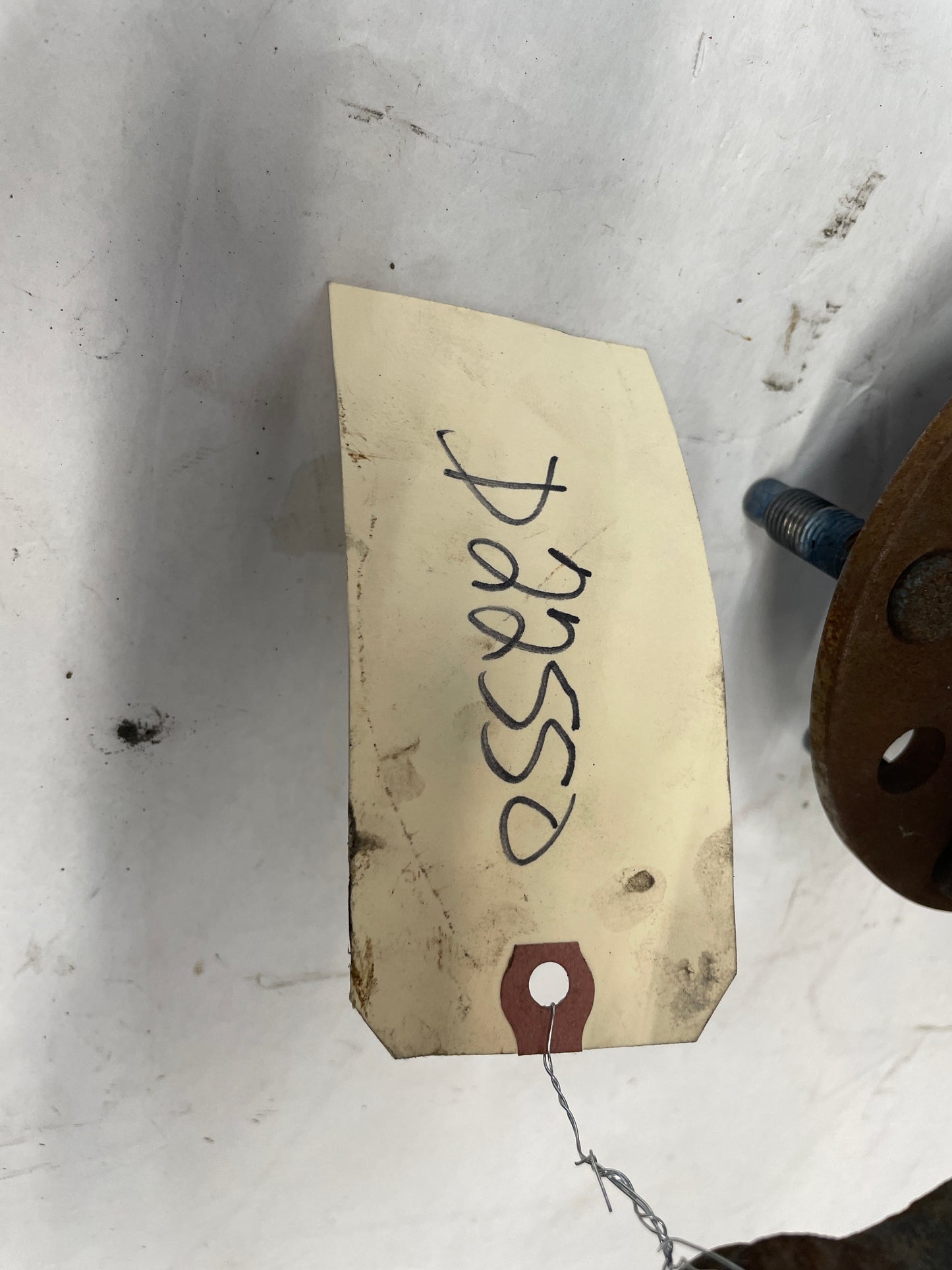 2002 Chevy Camaro SS RH Passenger Front Suspension Spindle Knuckle Hub Wheel Bearing OEM - Day's Parts Yard