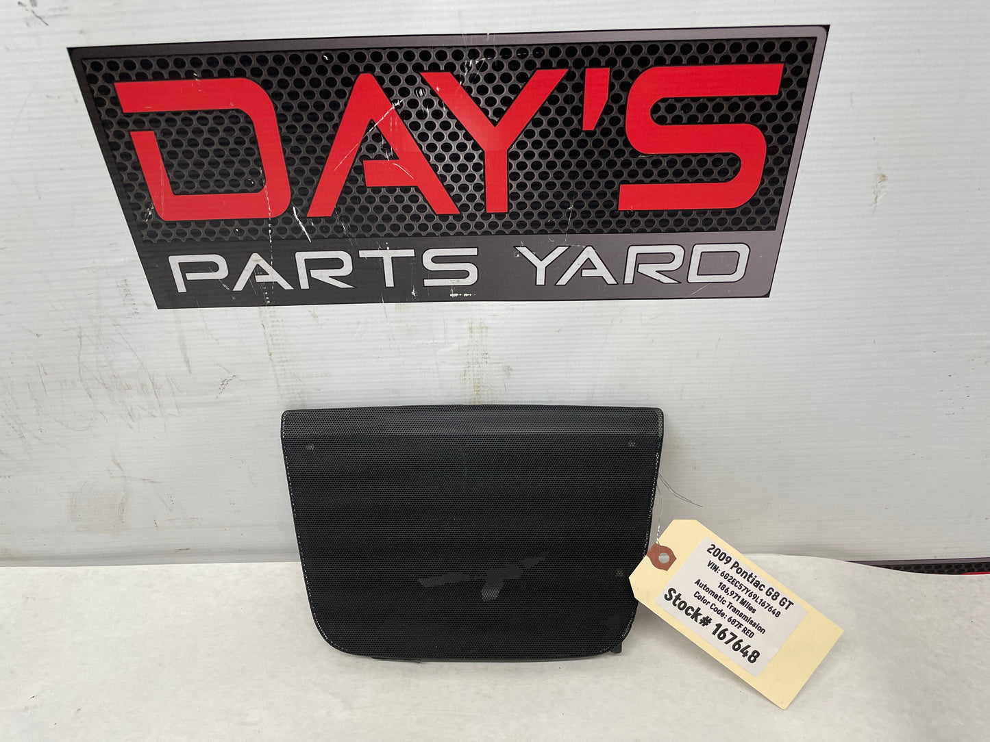2009 Pontiac G8 Center Dash Speaker Cover Grille OEM - Day's Parts Yard