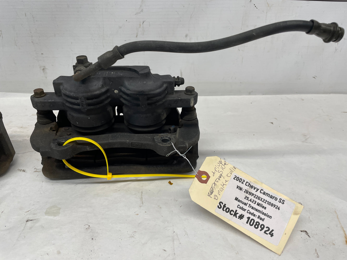 2002 Chevy Camaro SS RH & LH Front Brake Calipers OEM - Day's Parts Yard