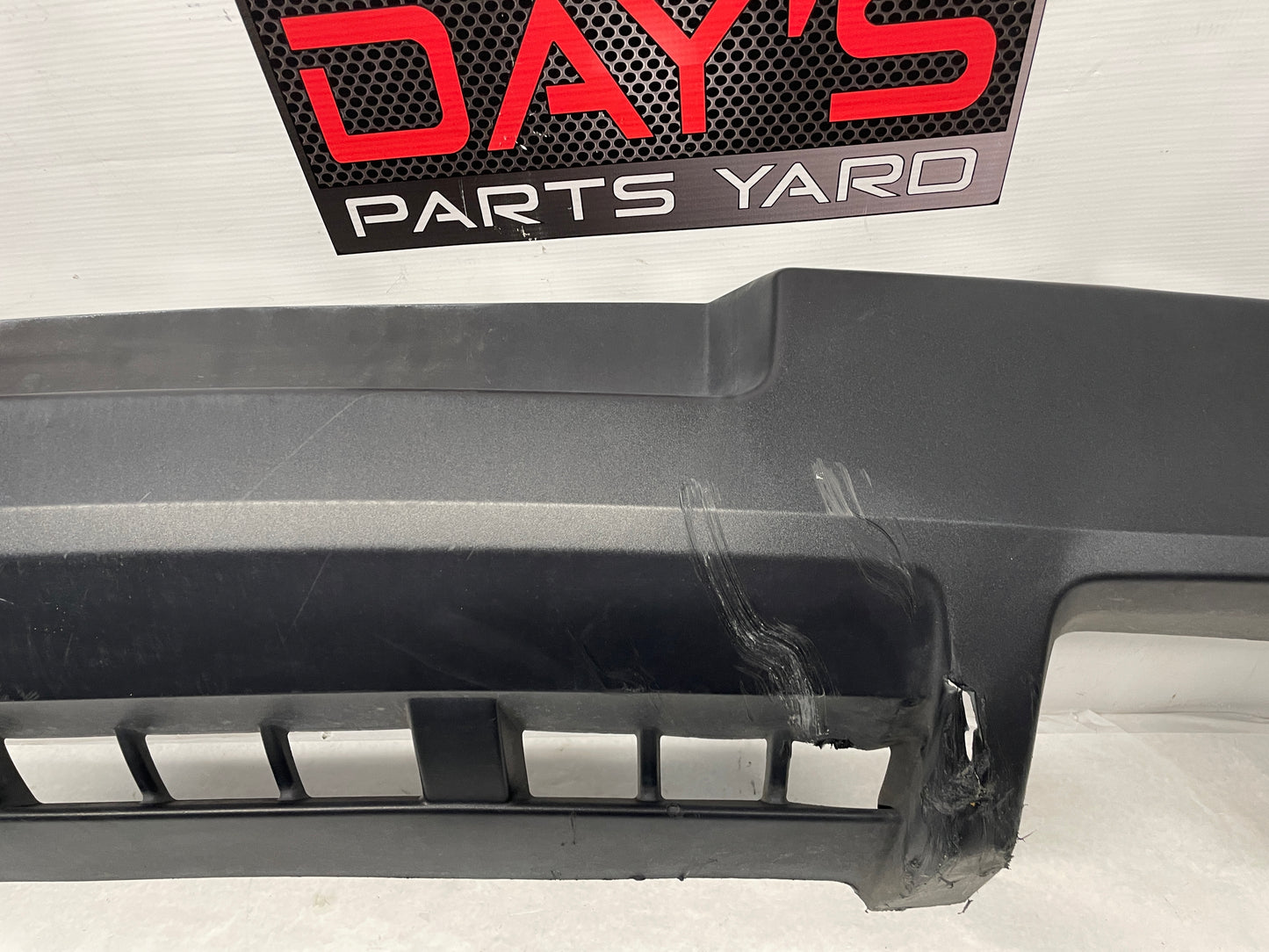 2015 Chevy Camaro SS Rear Bumper Diffuser Valence Cover OEM DAMAGED LOCAL PICK UP - Day's Parts Yard