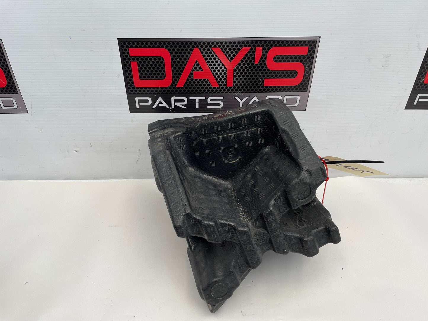 2016 Chevy SS Sedan RH Passenger Foam Fender Filler OEM - Day's Parts Yard