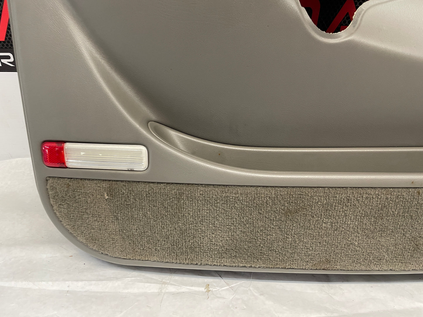 2005 Chevy Avalanche Front LH Driver Door Panel OEM - Day's Parts Yard
