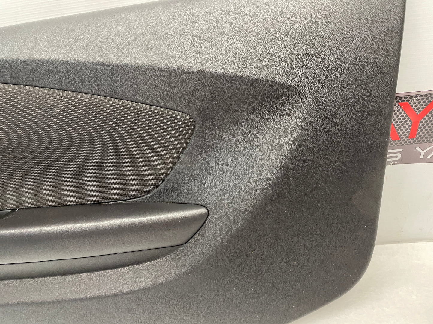 2015 Chevy Camaro SS Hood w/ Scoop Vent Insert Black OEM