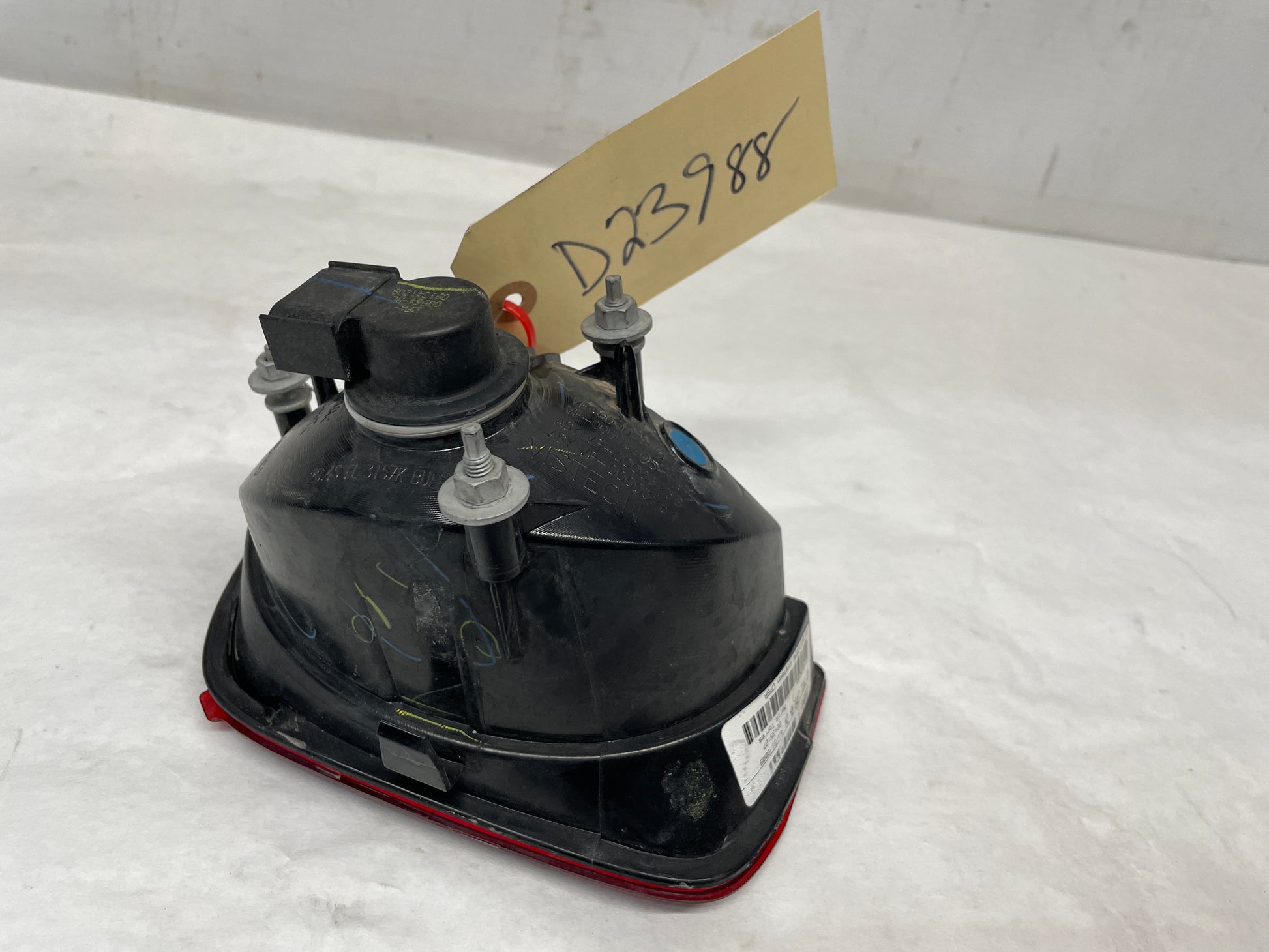 2010 Chevy Camaro SS RH Passenger Inner Taillight Tail Light OEM - Day's Parts Yard