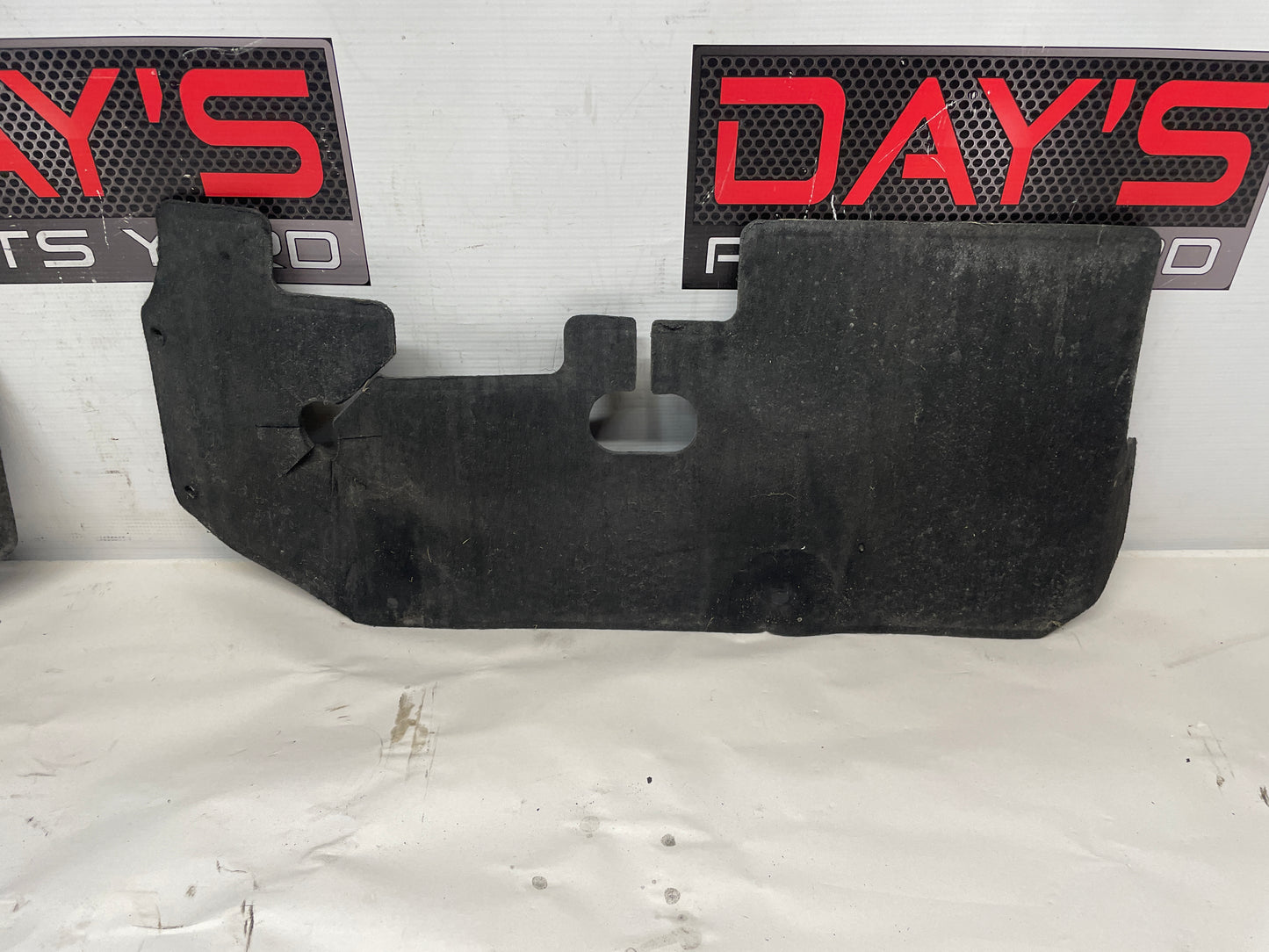 2014 Cadillac CTS-V Coupe Front RH & LH Fender Liner Felt OEM - Day's Parts Yard