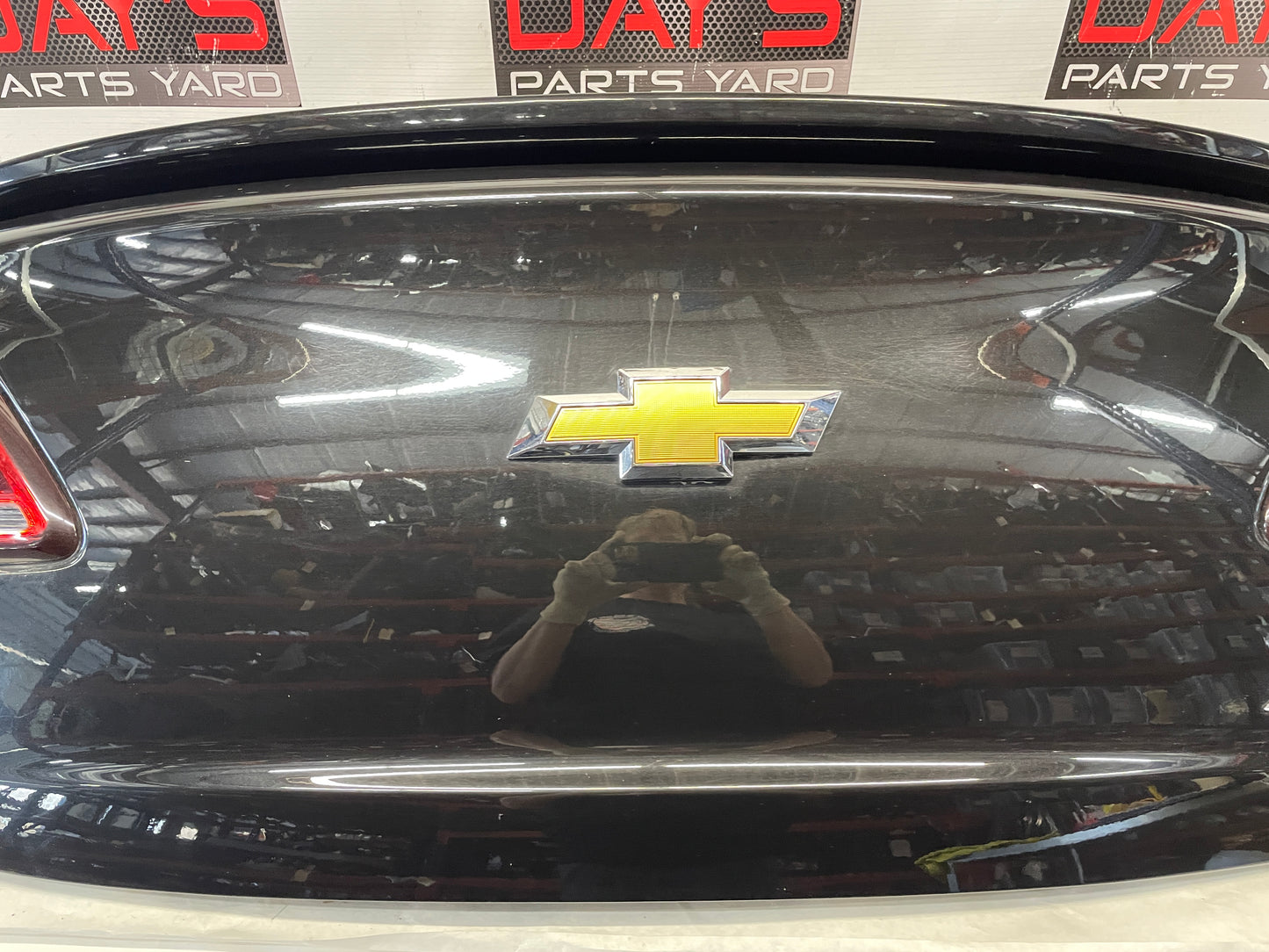 2014 Chevy SS Sedan Trunk Deck Lid w/ Spoiler OEM - Day's Parts Yard