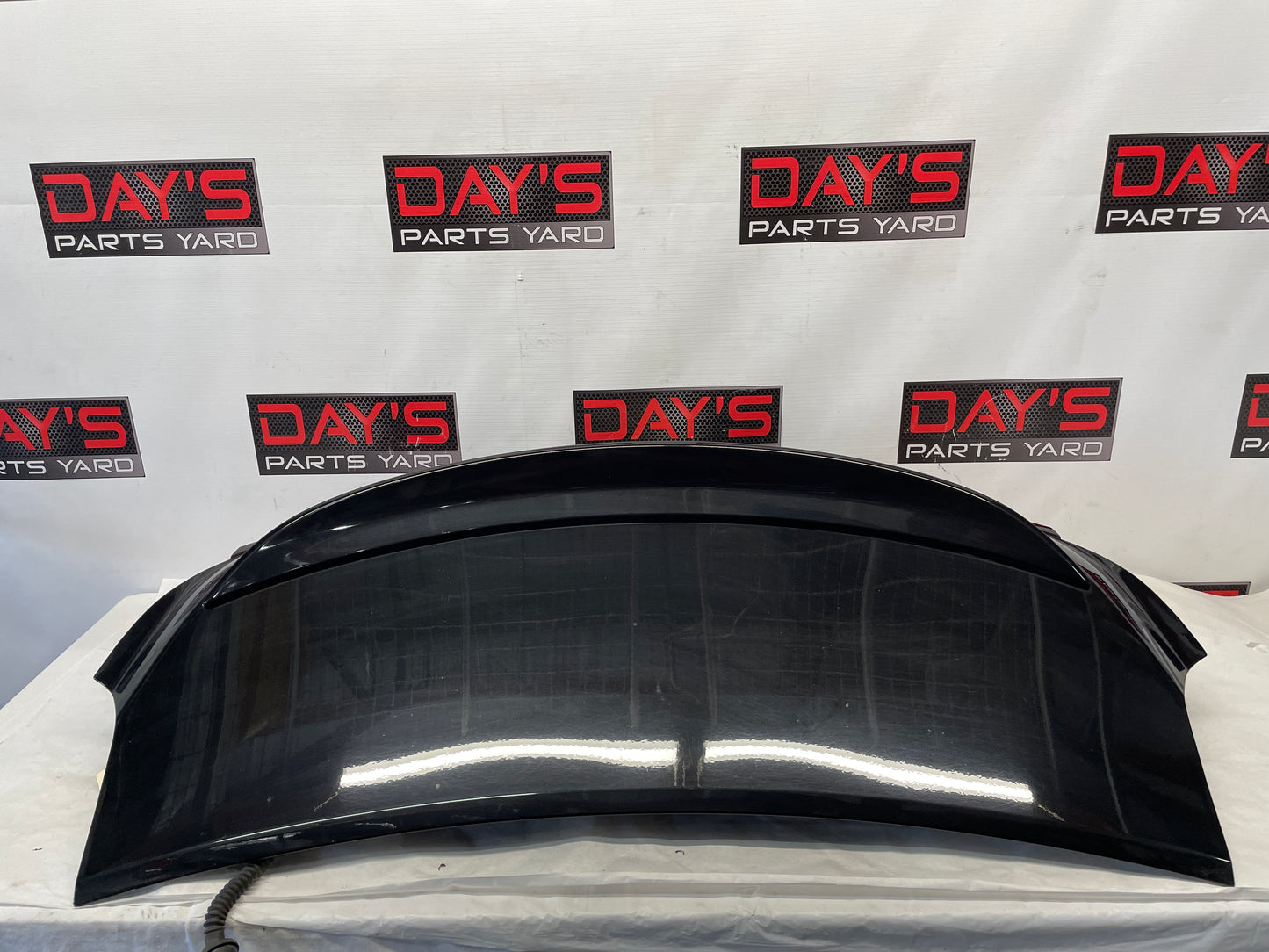 2014 Chevy SS Sedan Trunk Deck Lid w/ Spoiler OEM - Day's Parts Yard