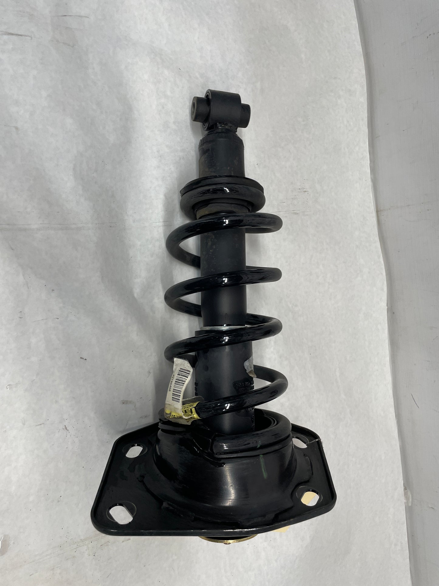 2015 Chevy Camaro SS LH Driver Rear Suspension Shock Strut Absorber OEM - Day's Parts Yard
