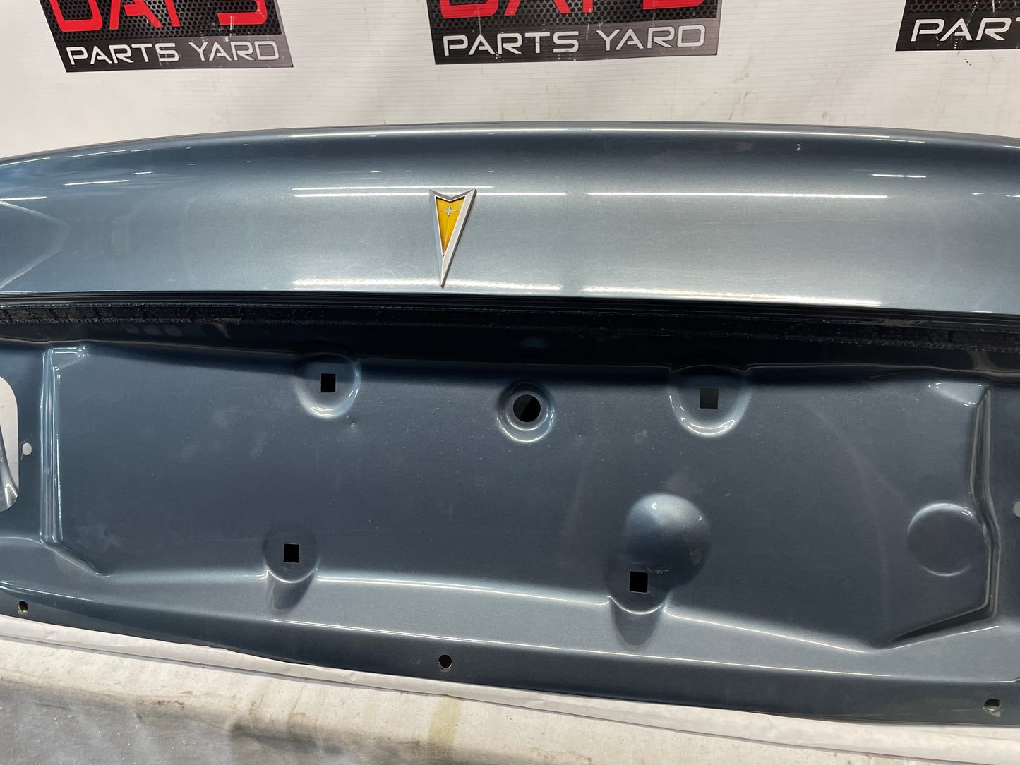 2005 Pontiac GTO Trunk Deck Lid OEM - Day's Parts Yard