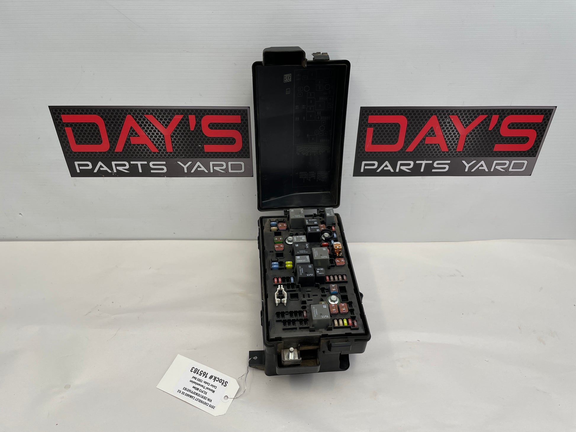 2015 Chevy Camaro SS 1LE Fuse Box OEM - Day's Parts Yard