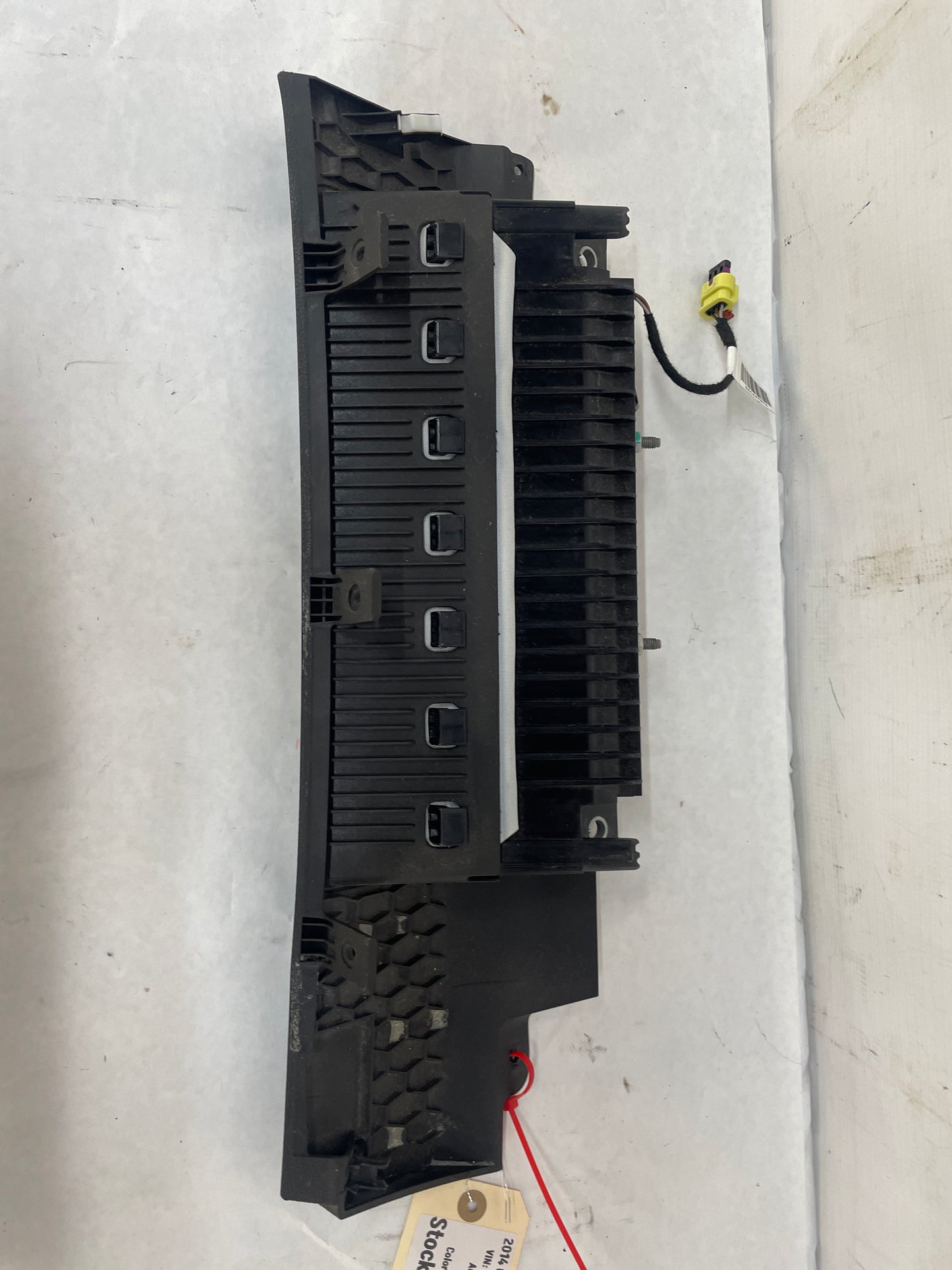 2014 Chevy SS Sedan RH Passenger Lower Dash Knee Airbag Bag OEM - Day's Parts Yard