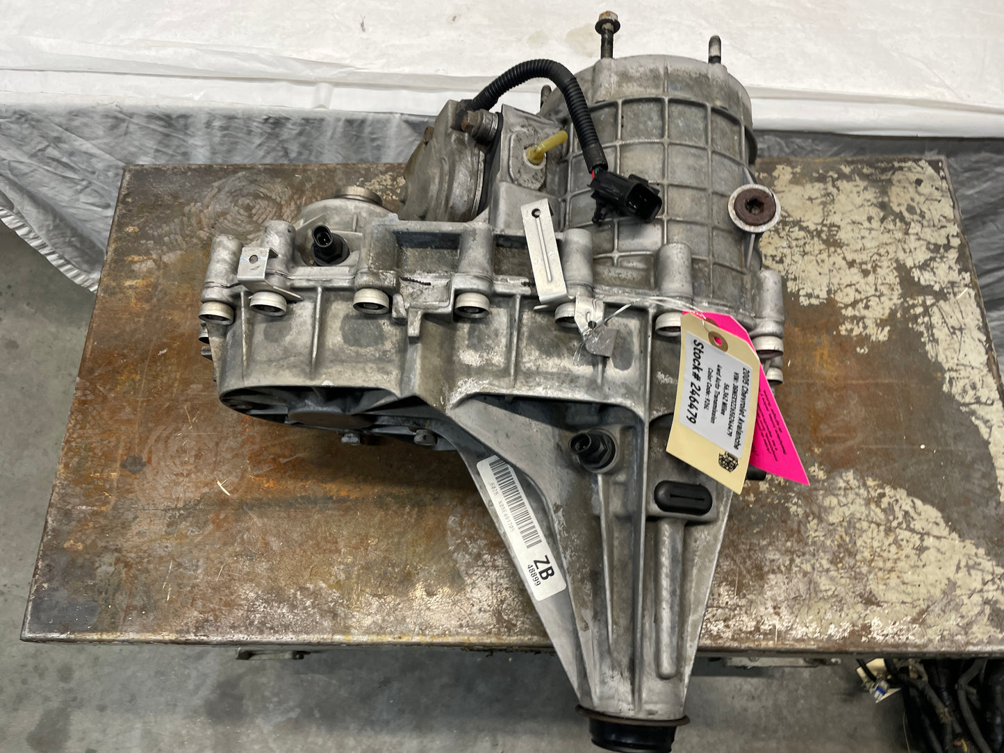 2005 Chevy Avalanche Transfer Case OEM - Day's Parts Yard