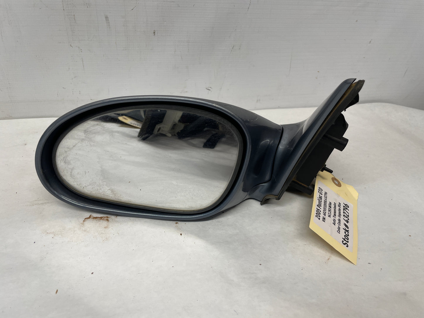 2005 Pontiac GTO LH Driver Exterior Outside Mirror OEM - Day's Parts Yard