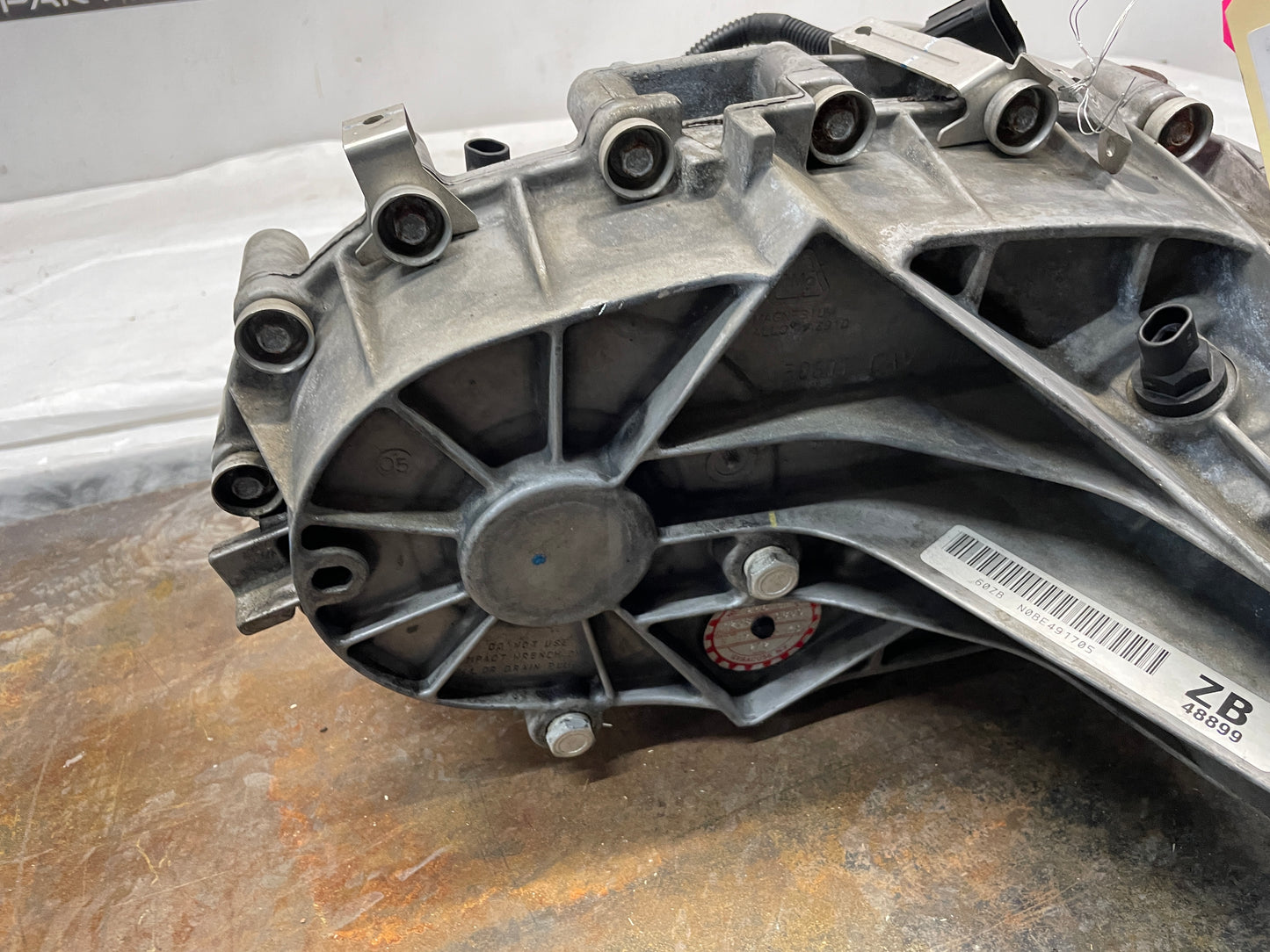 2005 Chevy Avalanche Transfer Case OEM - Day's Parts Yard