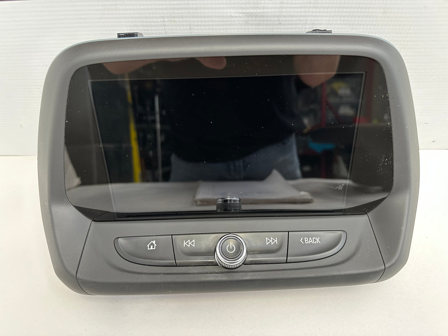 2019 Chevy Camaro ZL1 Touch Screen Navigation Display OEM - Day's Parts Yard
