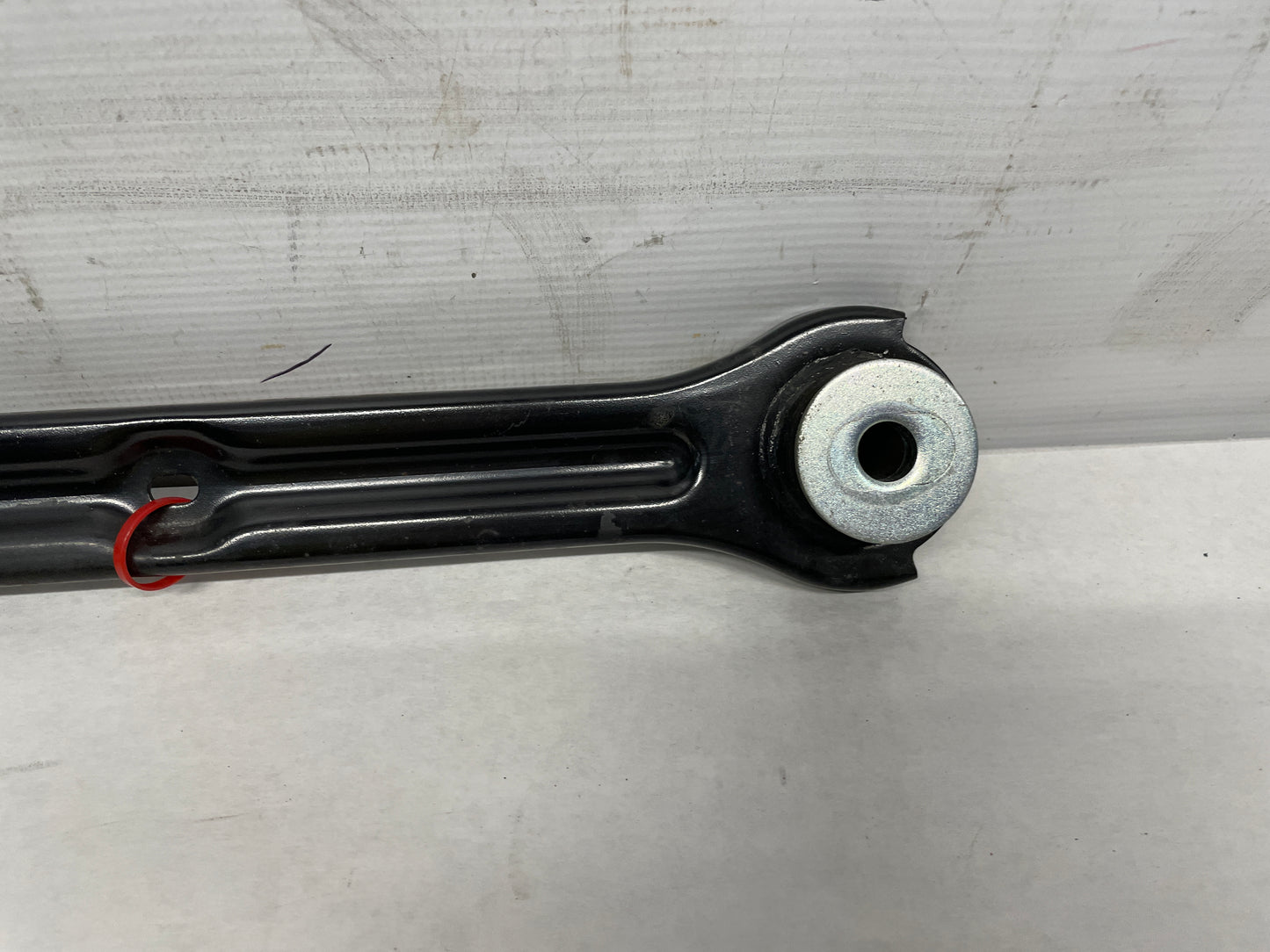2017 Chevrolet SS Sedan RH Passenger Rear Trailing Control Arm Drag Link OEM - Day's Parts Yard