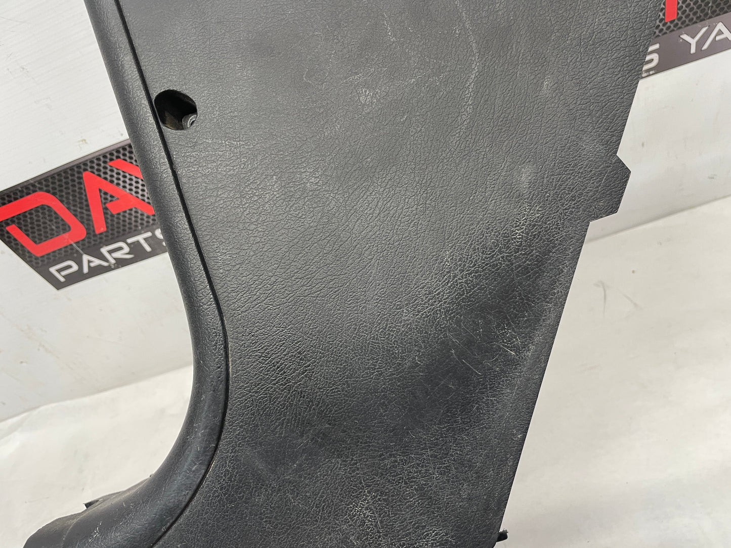 2005 Pontiac GTO LH Driver Interior Foot Well Kick Panel Trim Insert OEM - Day's Parts Yard