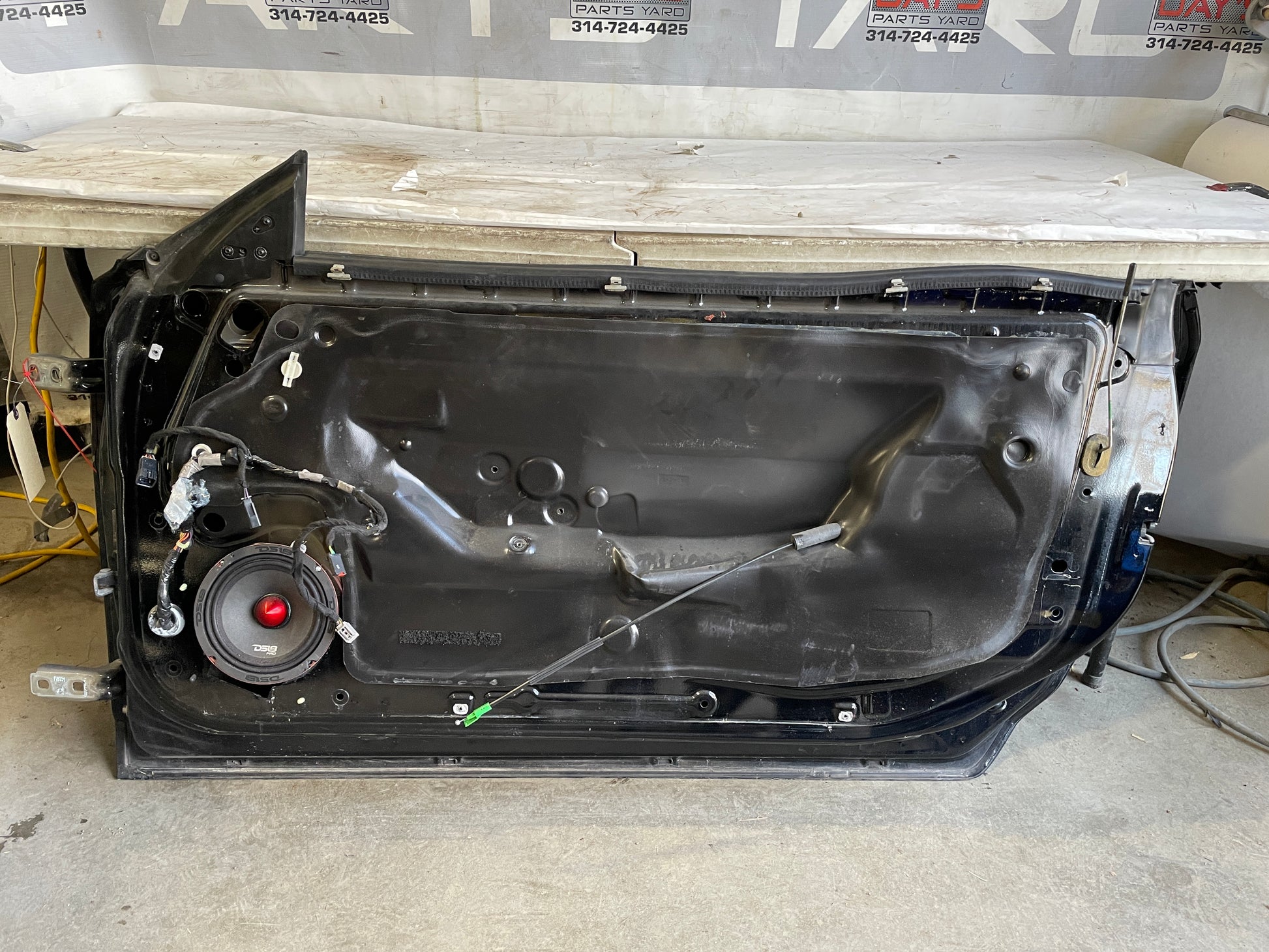 2010 Chevy Camaro SS RH Passenger Door OEM - Day's Parts Yard