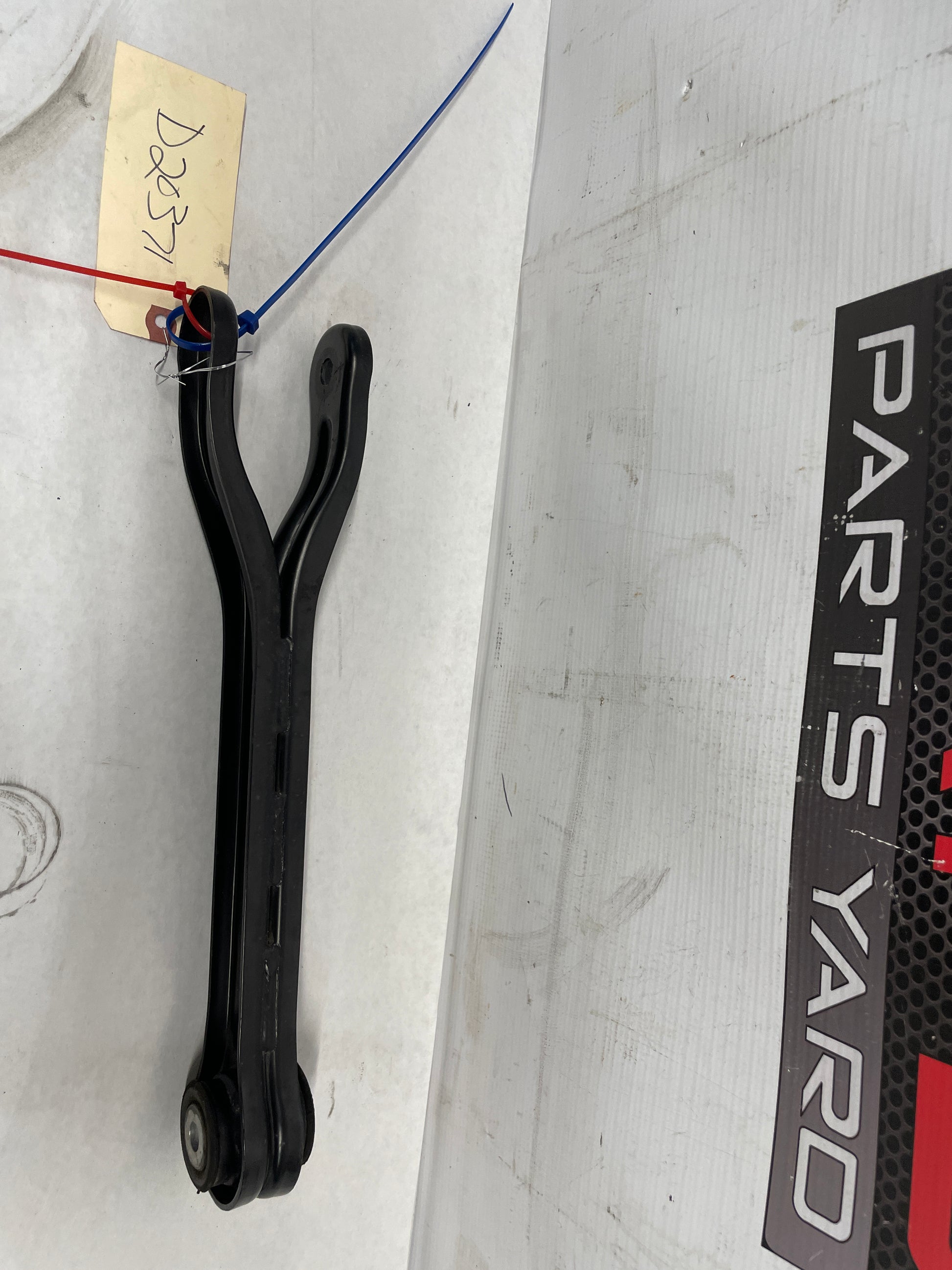 2017 Chevy SS Sedan RH Passenger Rear Trailing Drag Control Arm Link OEM - Day's Parts Yard