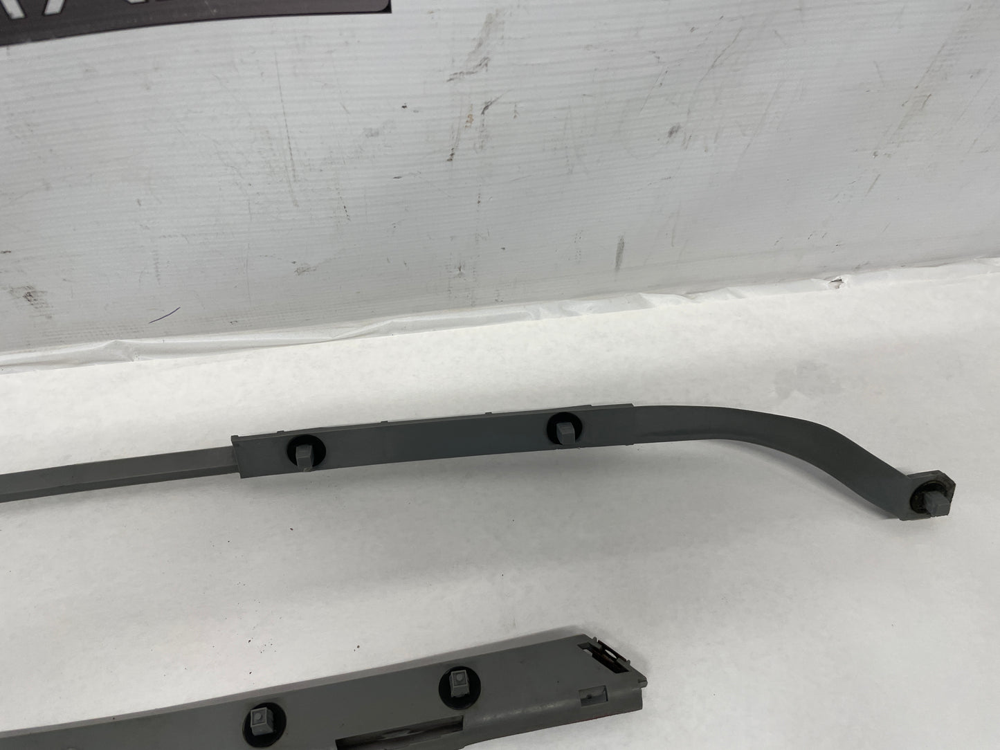 2005 Pontiac GTO Rear Bumper Brackets Guides Set 3 Piece OEM - Day's Parts Yard