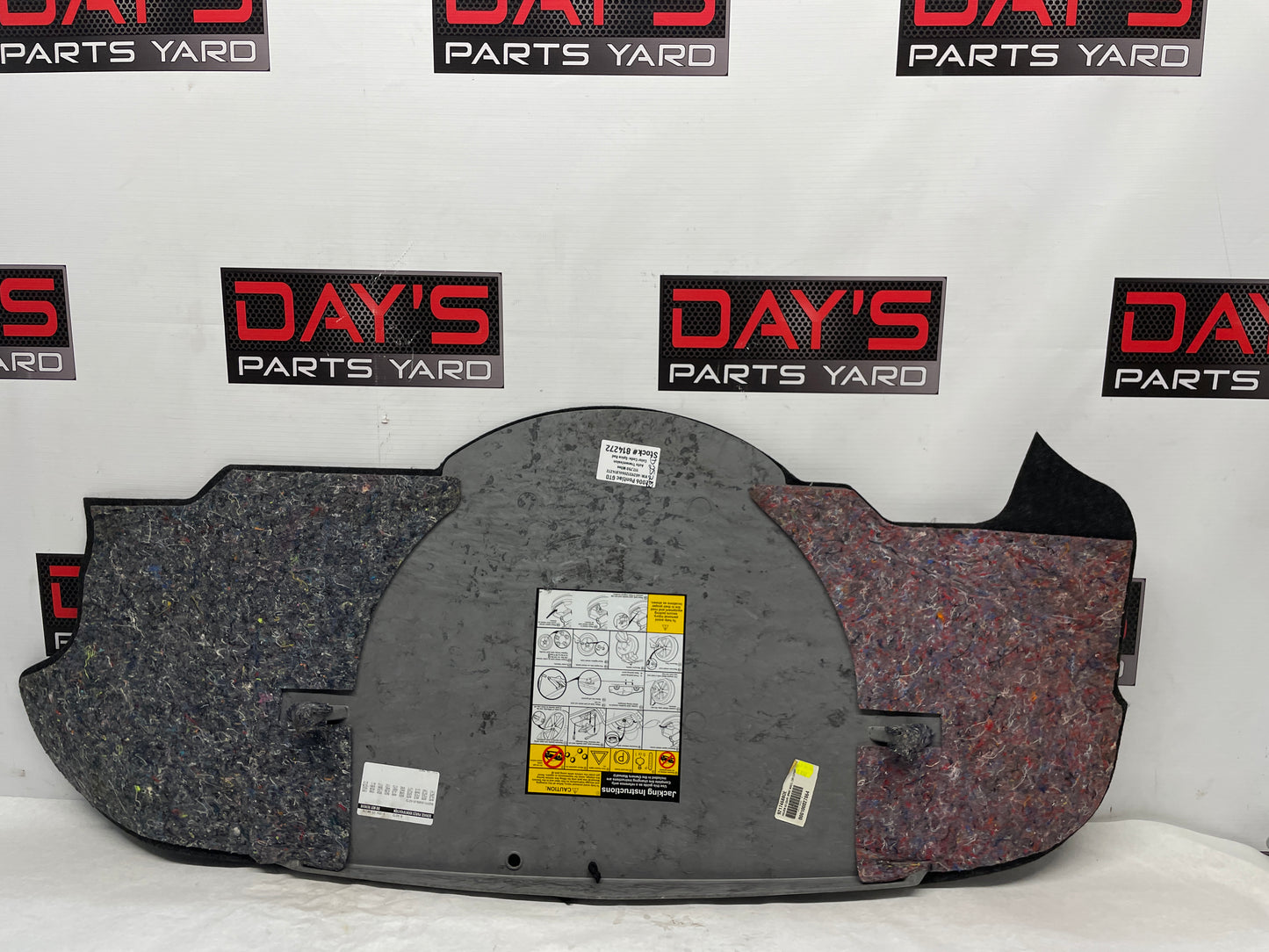 2006 Pontiac GTO Spare Wheel Tire Trunk Carpet Cargo Cover OEM - Day's Parts Yard