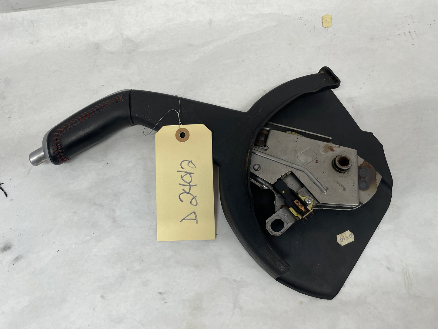 2005 Pontiac GTO Emergency E Brake Handle Lever OEM - Day's Parts Yard
