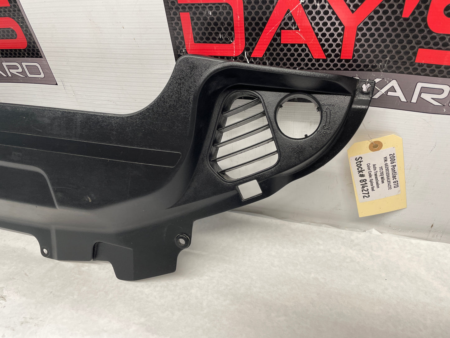 2006 Pontiac GTO Upper Radiator Core Support Air Baffle Cover OEM - Day's Parts Yard