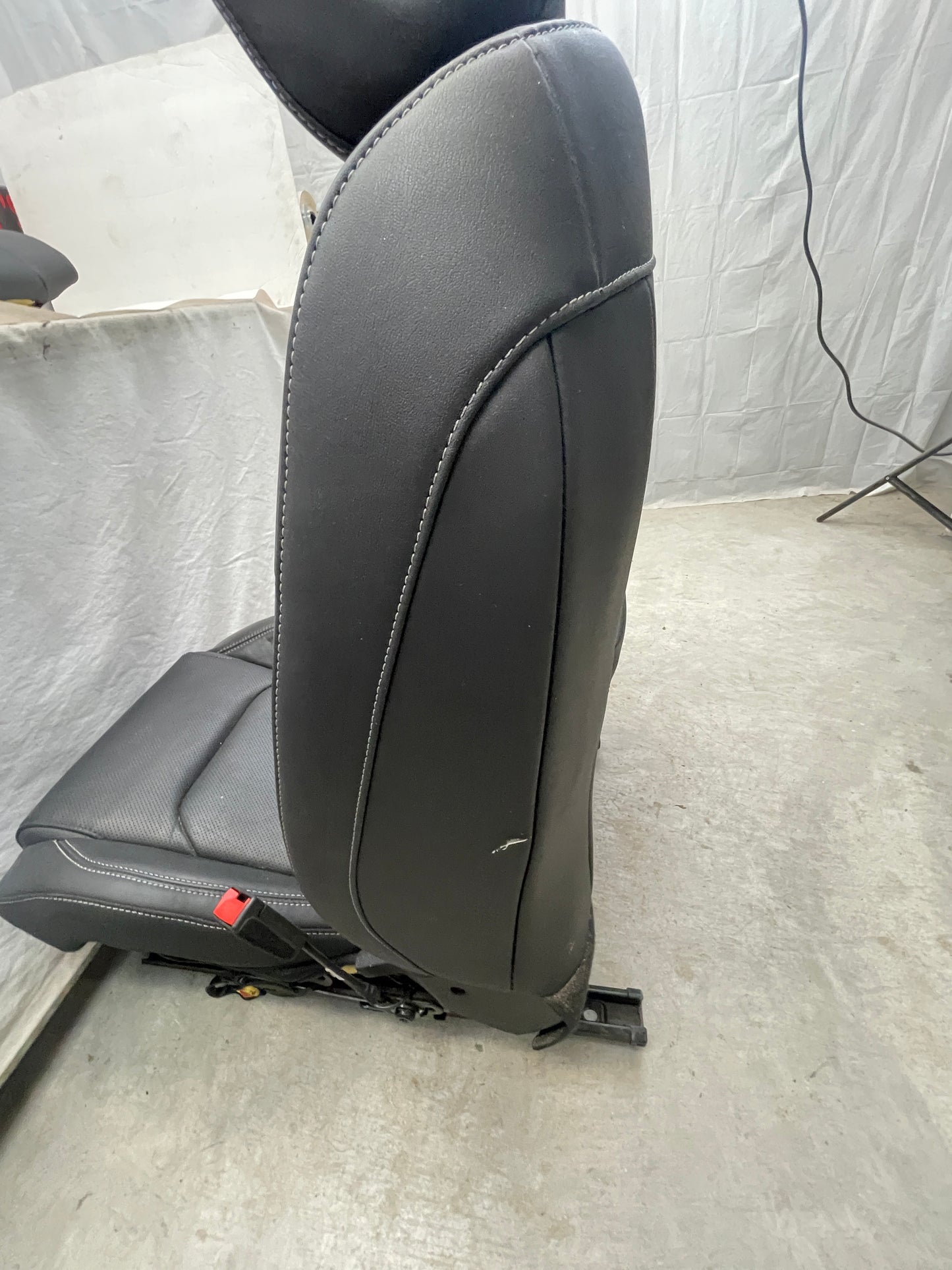 2019 Chevy Camaro SS Seats Front and Rear OEM - Day's Parts Yard