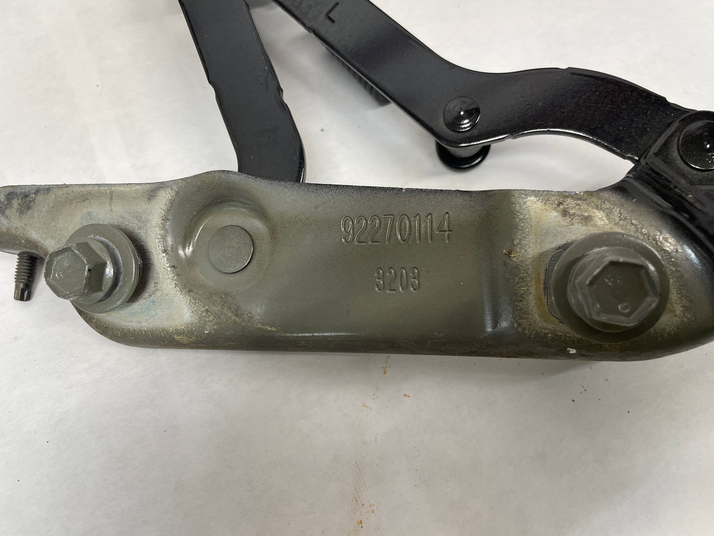 2014 Chevy SS Sedan Trunk Deck Lid Hinges OEM - Day's Parts Yard