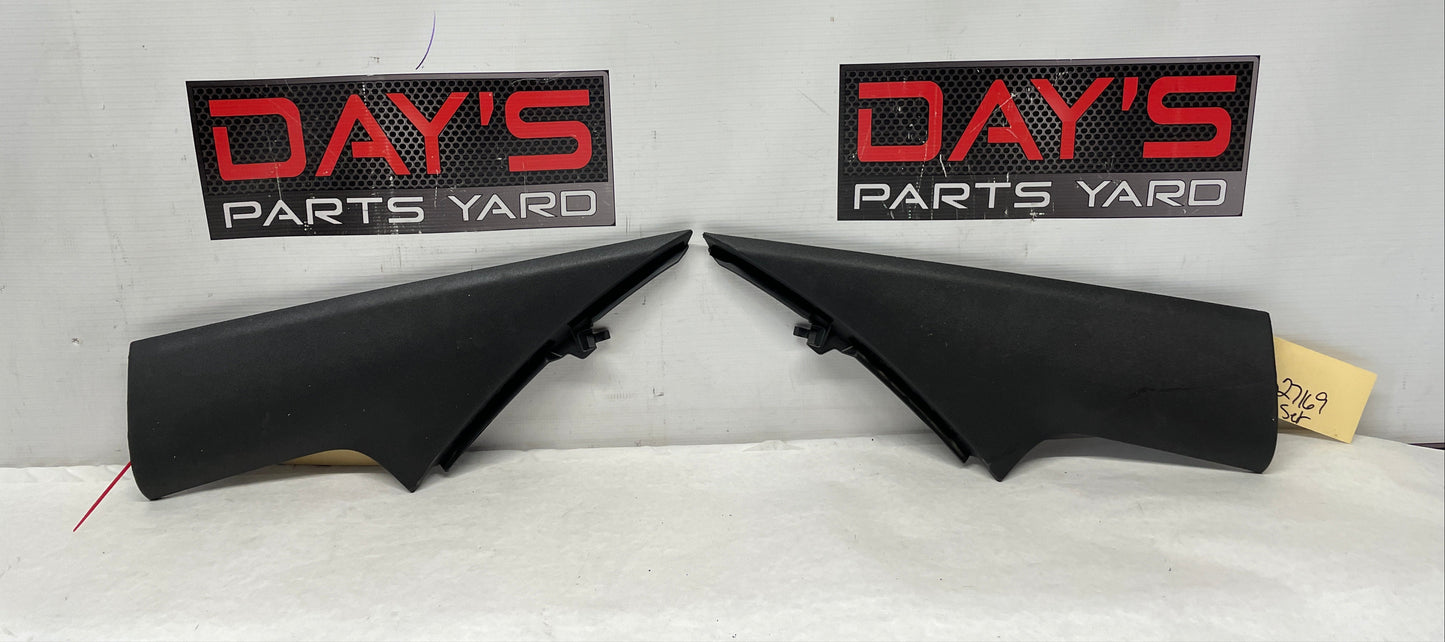 2015 Chevy Camaro SS RH & LH Interior C Pillar Quarter Trim Panels OEM