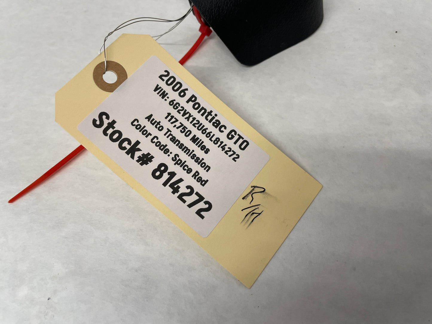 2006 Pontiac GTO RH Passenger Front Seat Rear Inner Track Bolt Cover Trim Molding OEM - Day's Parts Yard