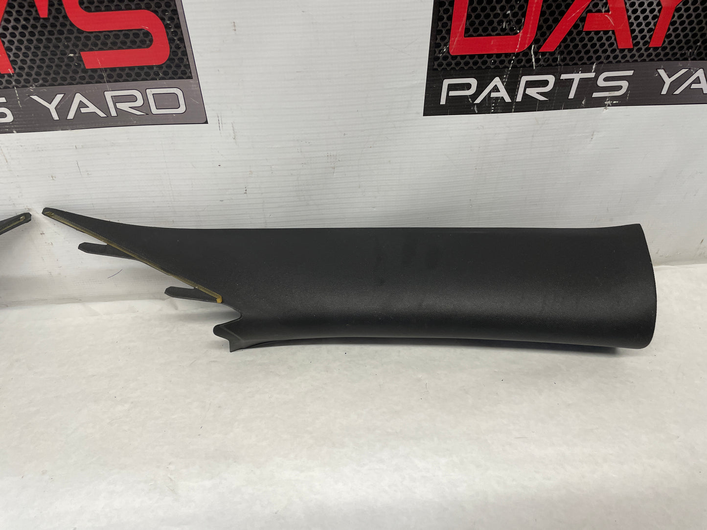 2015 Chevy Camaro SS RH & LH Interior A Pillar Windshield Trim OEM