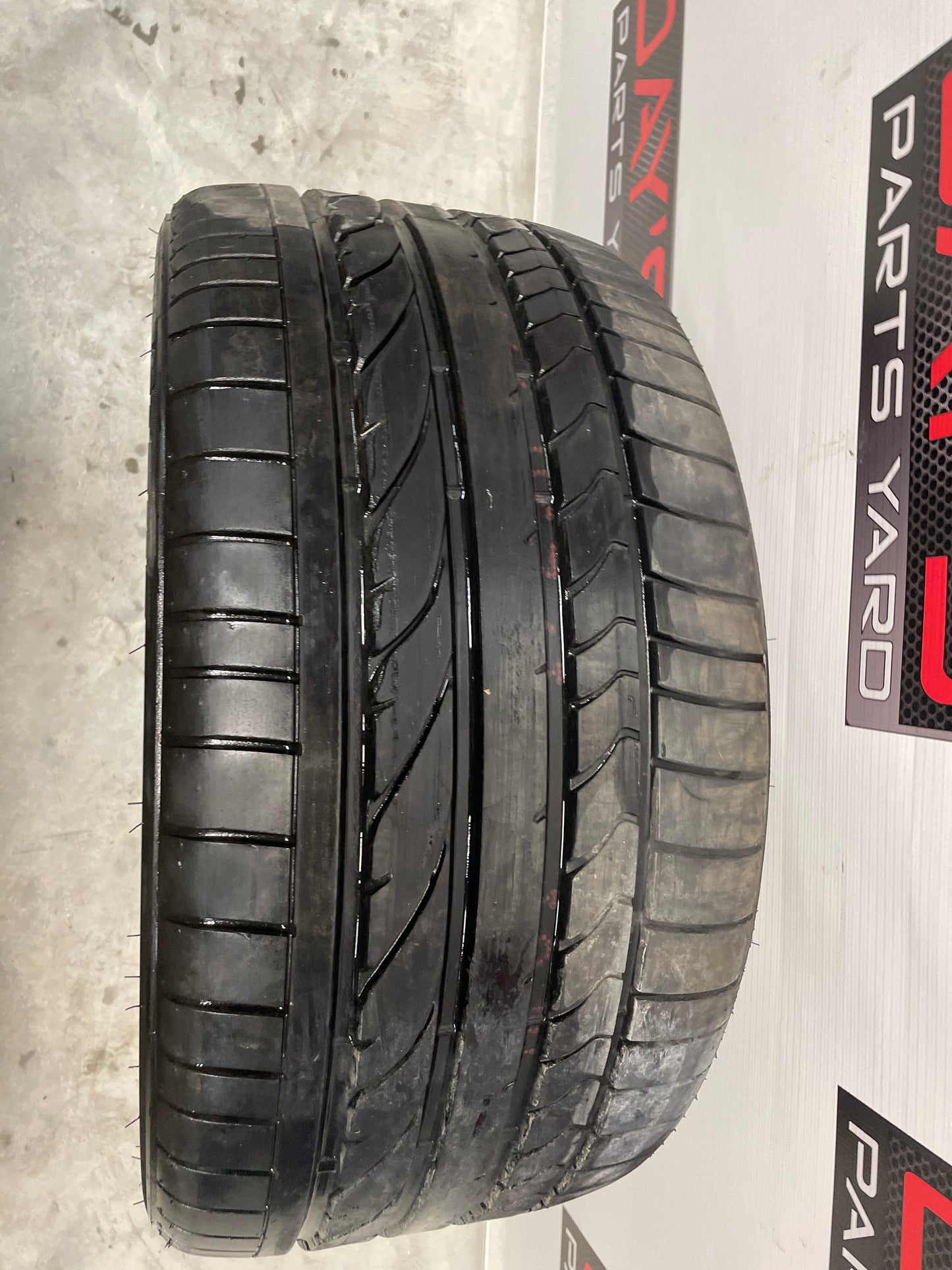Bridgestone Potenza RE050A 275/35R19 - Day's Parts Yard
