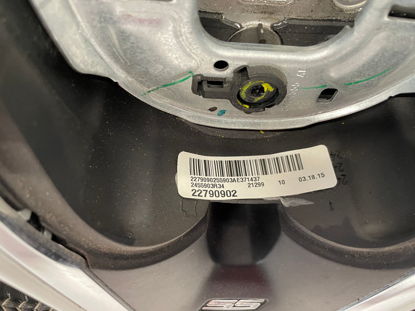 2015 Chevy Camaro SS Steering Wheel OEM