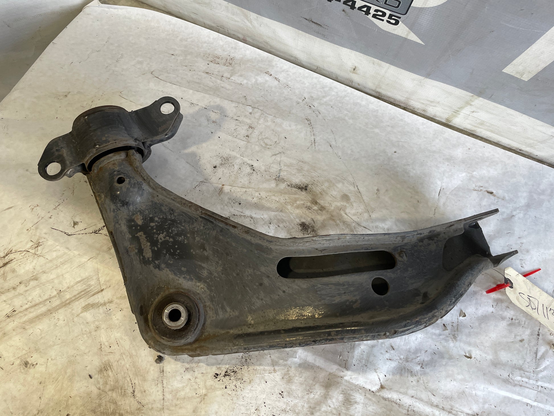 2010 Chevy Camaro SS RH Passenger Rear Upper Control Arm OEM - Day's Parts Yard