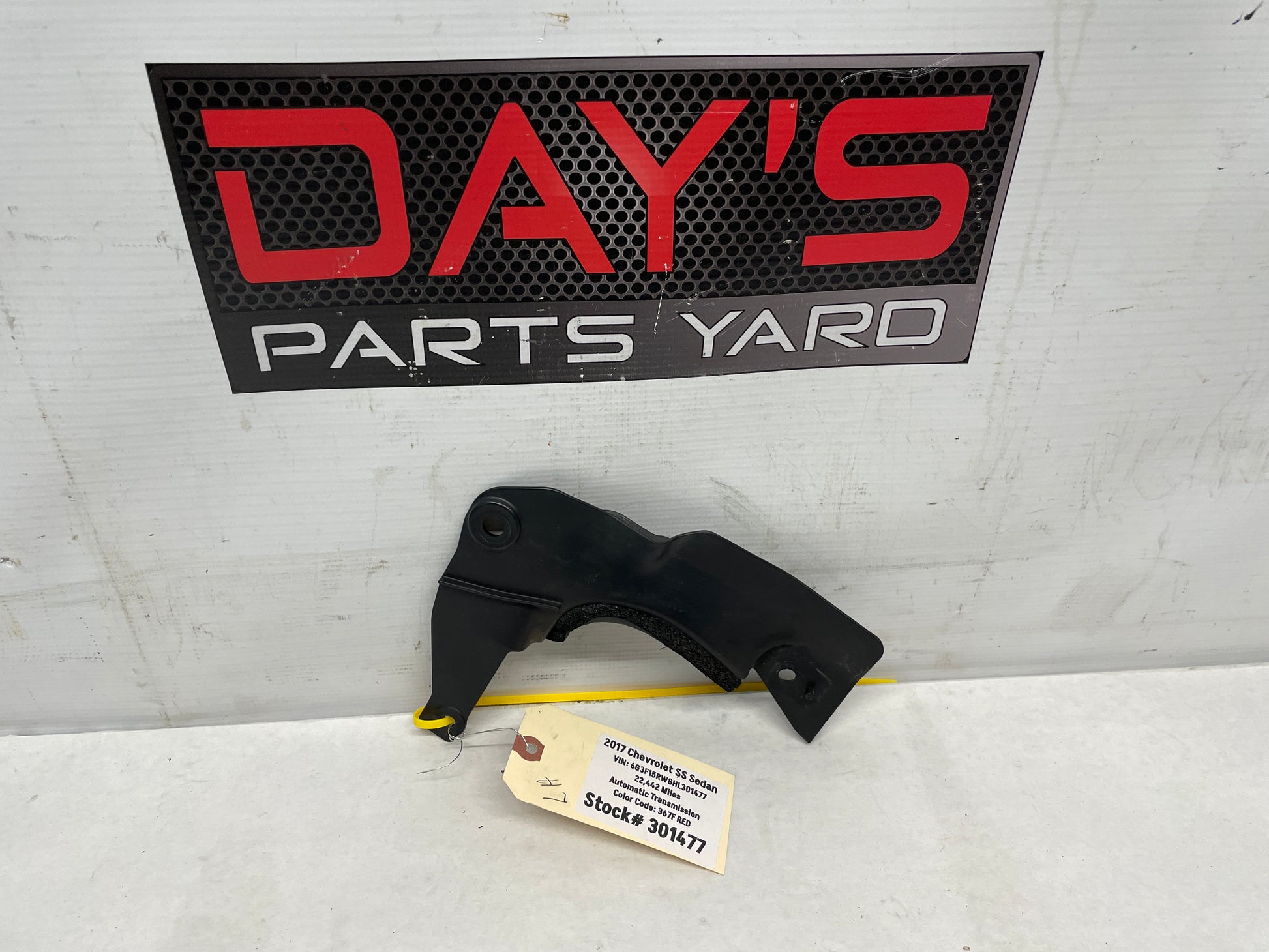 2017 Chevy SS Sedan Splash Shield Radiator Support Air Inlet Baffle OEM - Day's Parts Yard