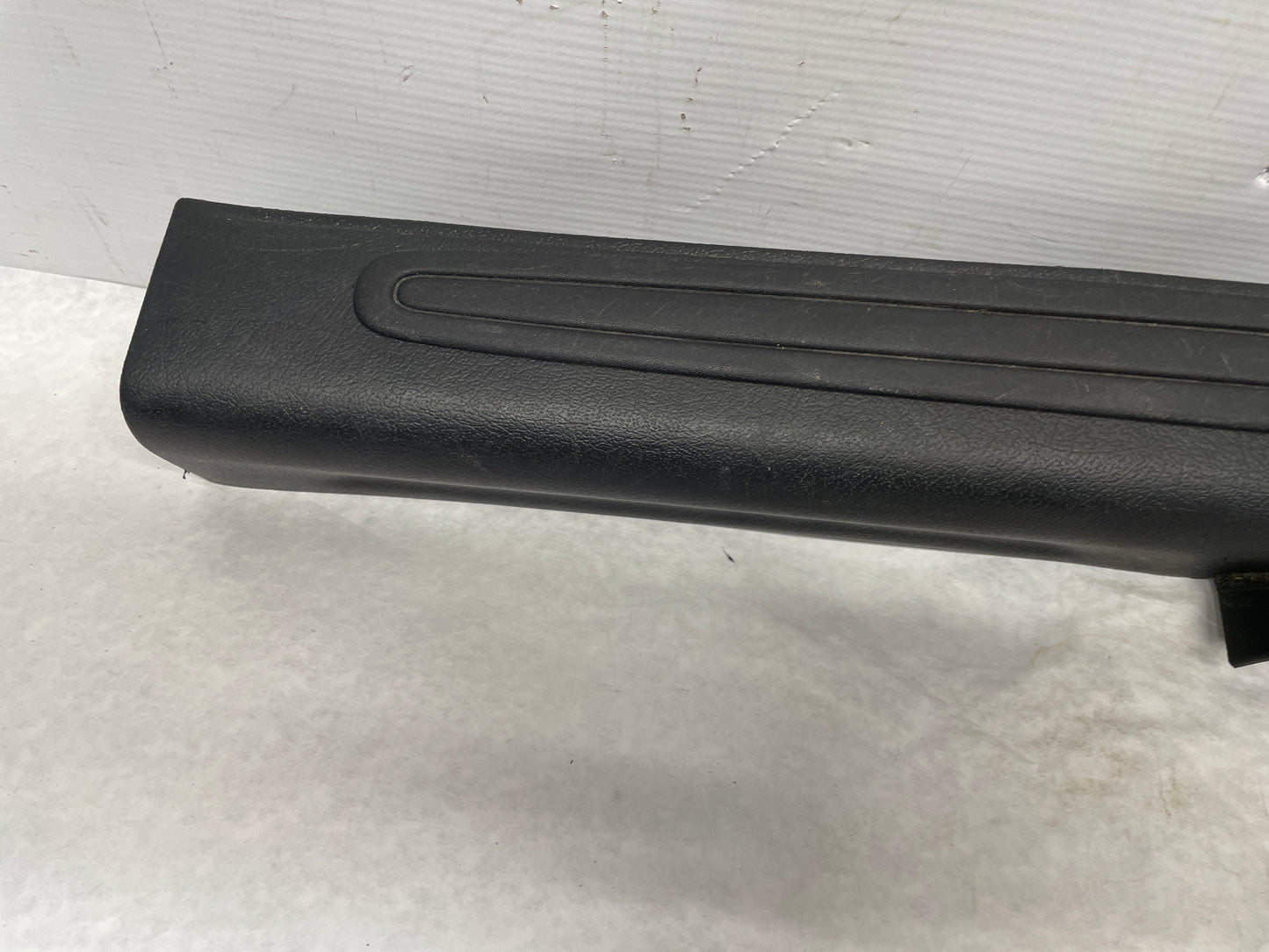 2006 Pontiac GTO RH Passenger Interior Sill Carpet Retainer Trim Cover Panel OEM - Day's Parts Yard