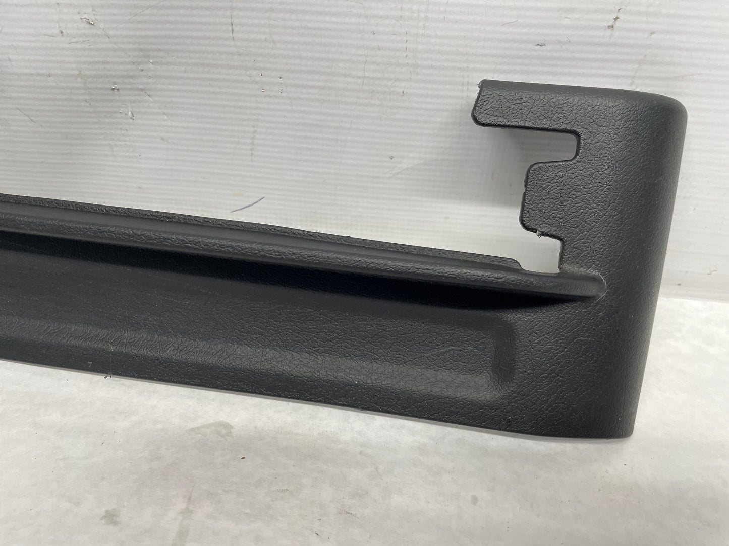 2006 Pontiac GTO RH Passenger Front Seat Outer Frame Side Track Cover Trim Molding OEM - Day's Parts Yard