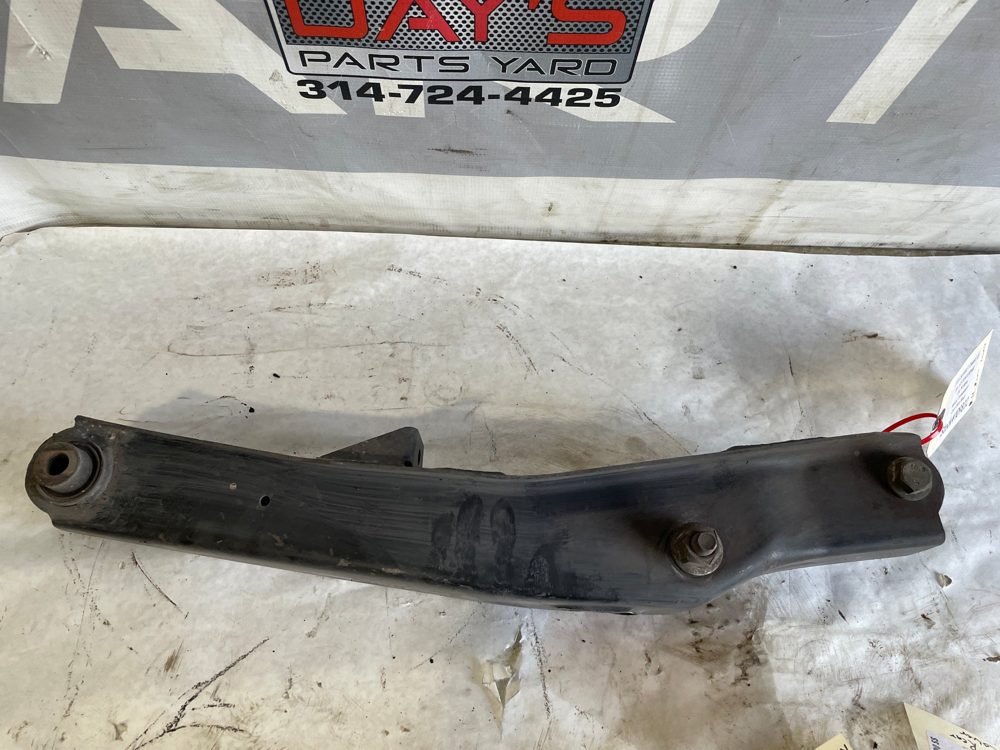 2010 Chevy Camaro SS Rear RH Passenger Lower Control Arm OEM - Day's Parts Yard