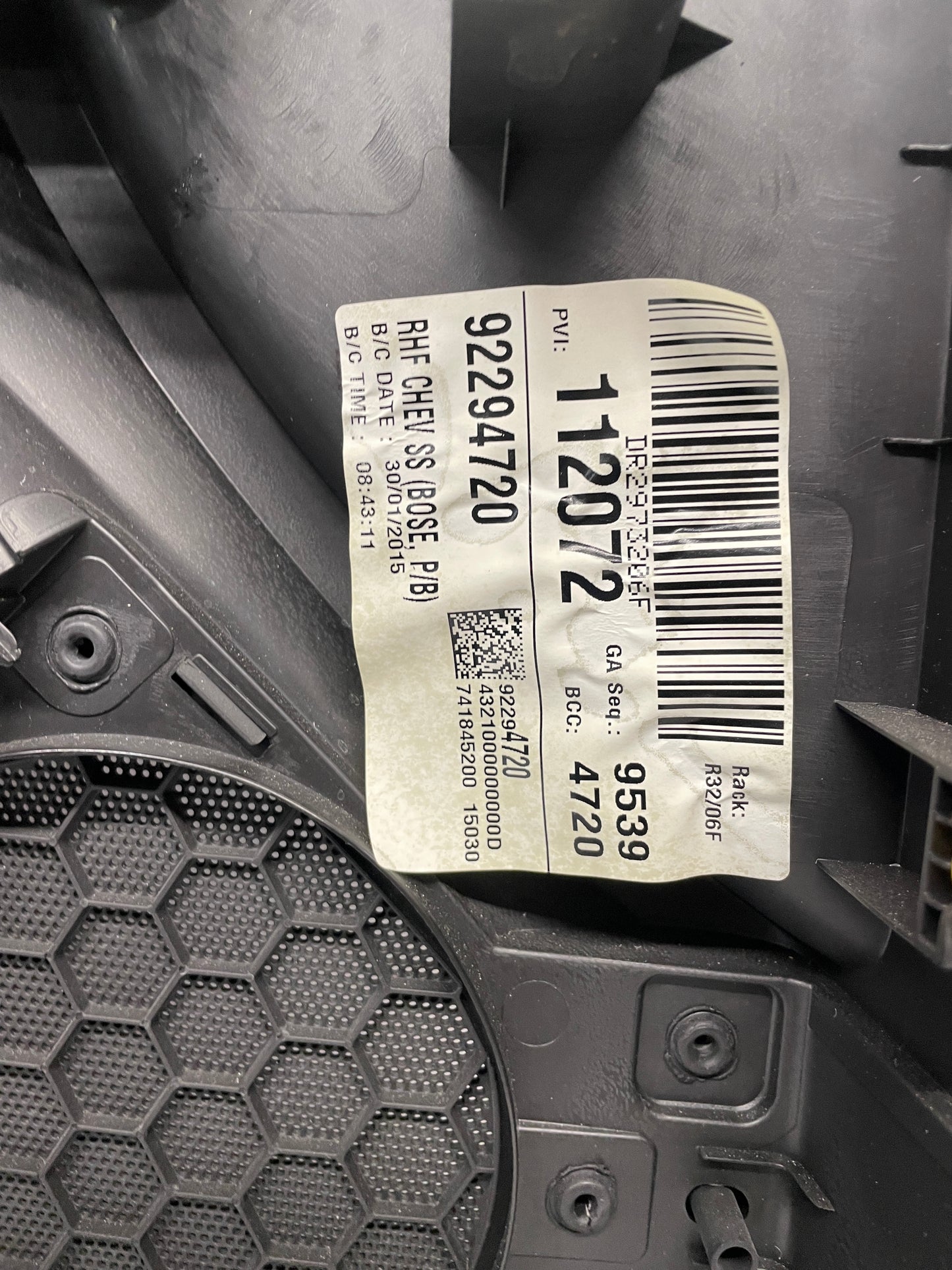 2015 Chevy SS Sedan RH Passenger Front Interior Door Panel Trim OEM - Day's Parts Yard