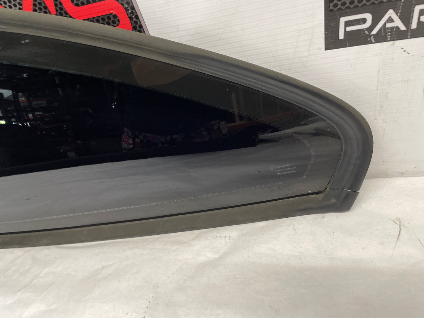 2006 Pontiac GTO LH Driver Rear Quarter Window Glass OEM - Day's Parts Yard