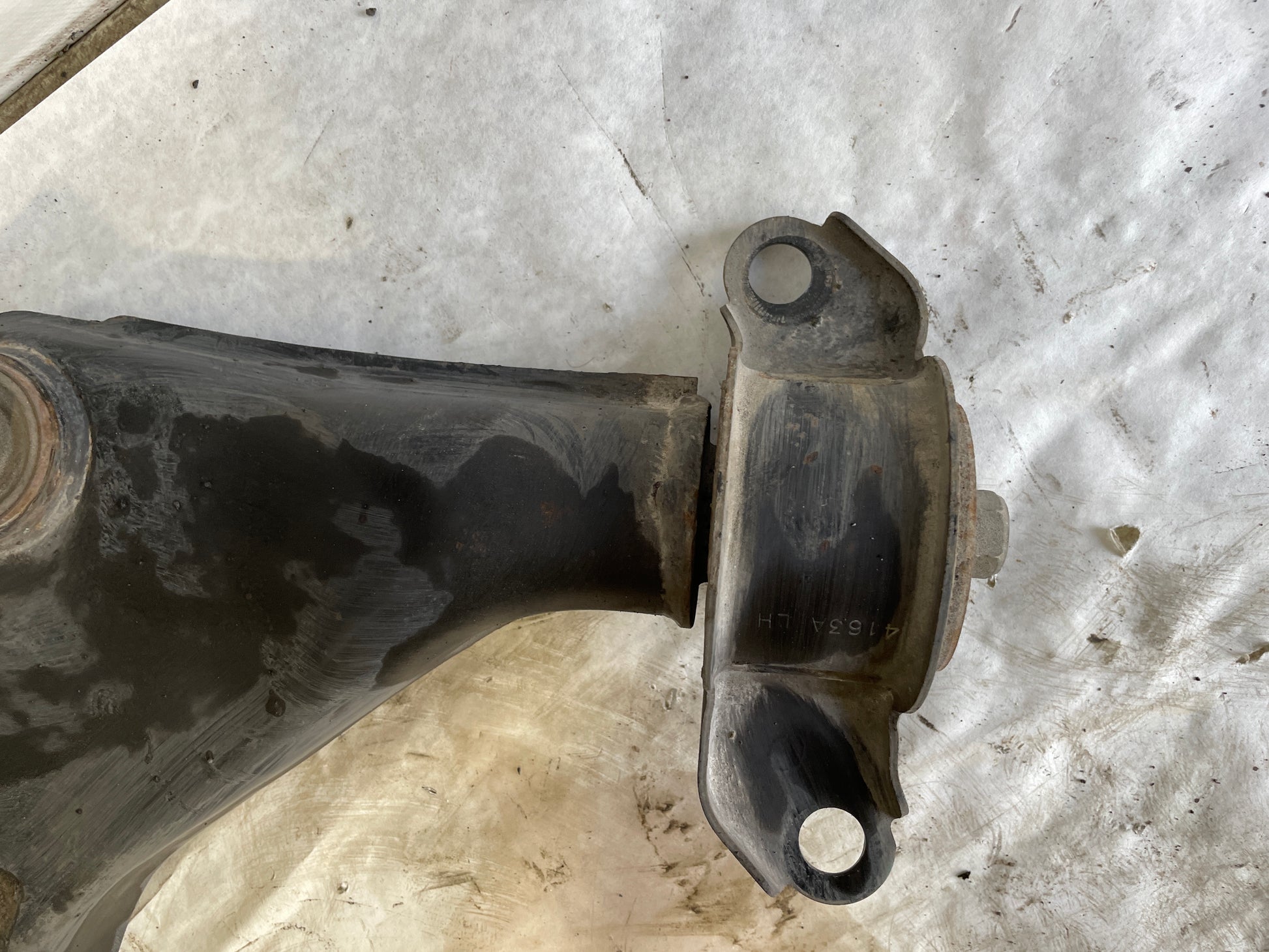 2010 Chevy Camaro SS Rear LH Driver Upper Control Arm OEM - Day's Parts Yard