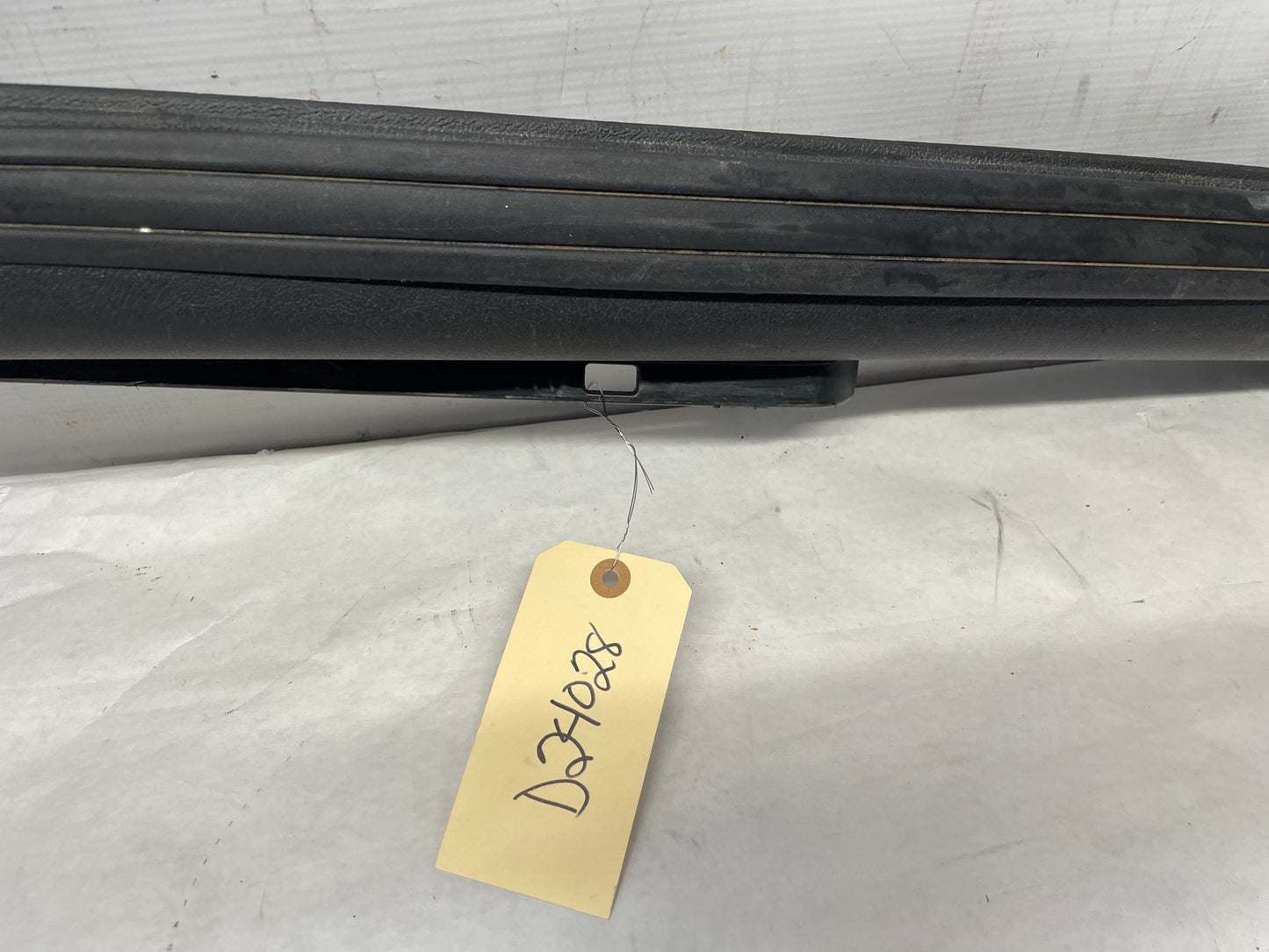 2006 Pontiac GTO LH Driver Interior Sill Carpet Retainer Trim Cover Panel OEM - Day's Parts Yard