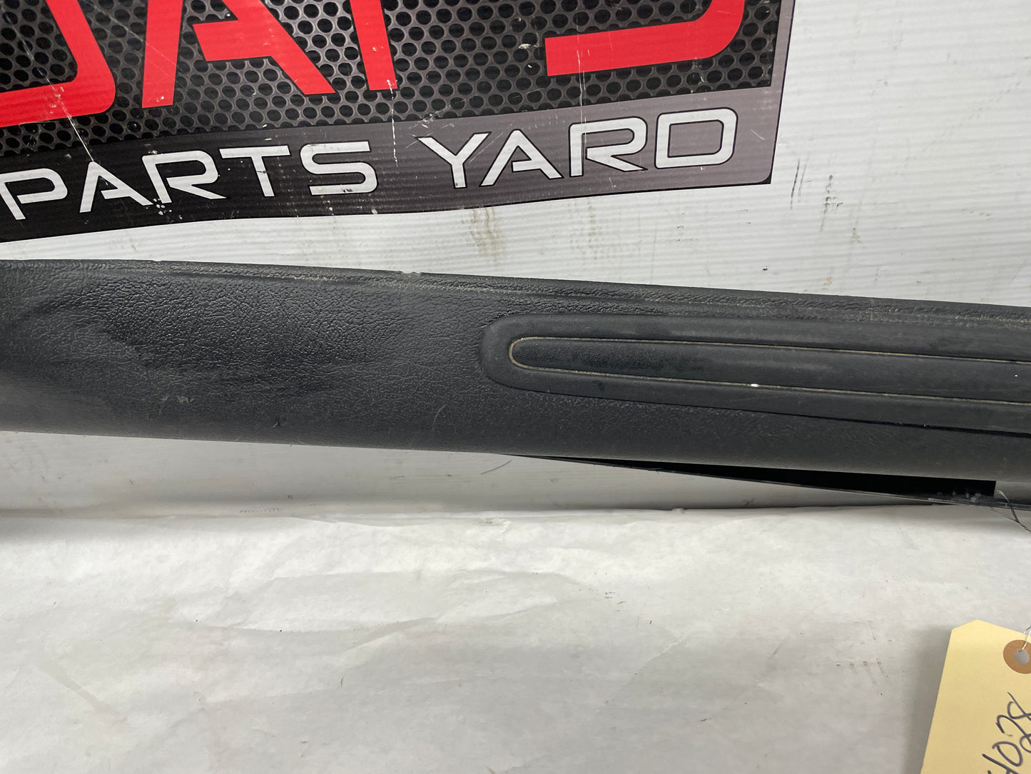 2006 Pontiac GTO LH Driver Interior Sill Carpet Retainer Trim Cover Panel OEM - Day's Parts Yard