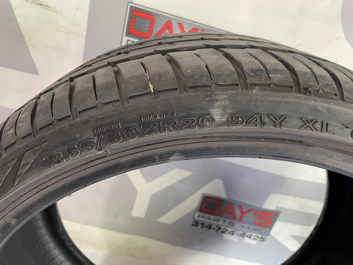 Lionhart LH-FIVE 265/30ZR20 Tire - Day's Parts Yard