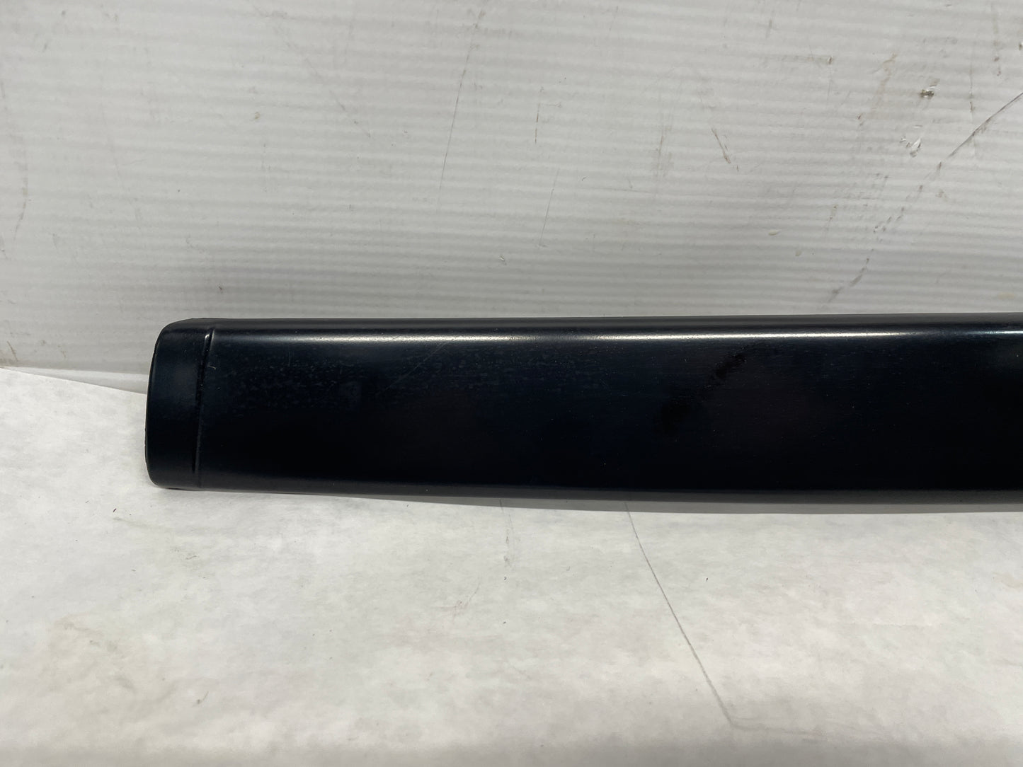 2006 Pontiac GTO RH Passenger Exterior B Pillar Window Trim Cover Applique Molding OEM - Day's Parts Yard