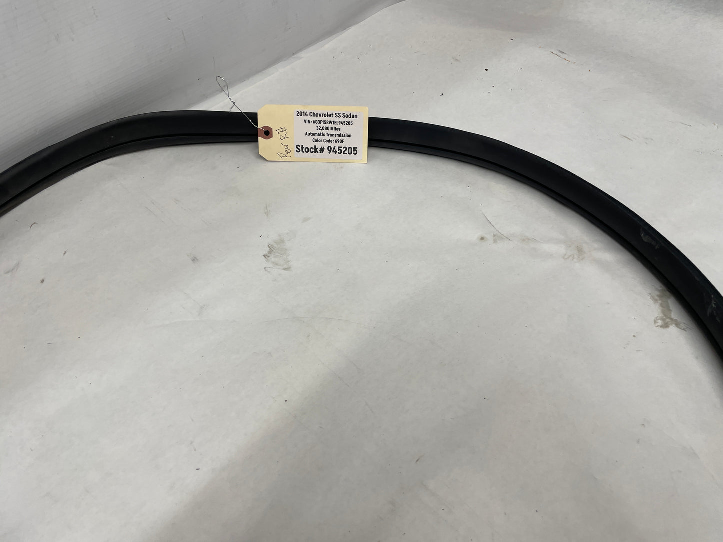 2014 Chevy SS Sedan RH Passenger Rear Door Weather Strip Rubber Seal OEM - Day's Parts Yard