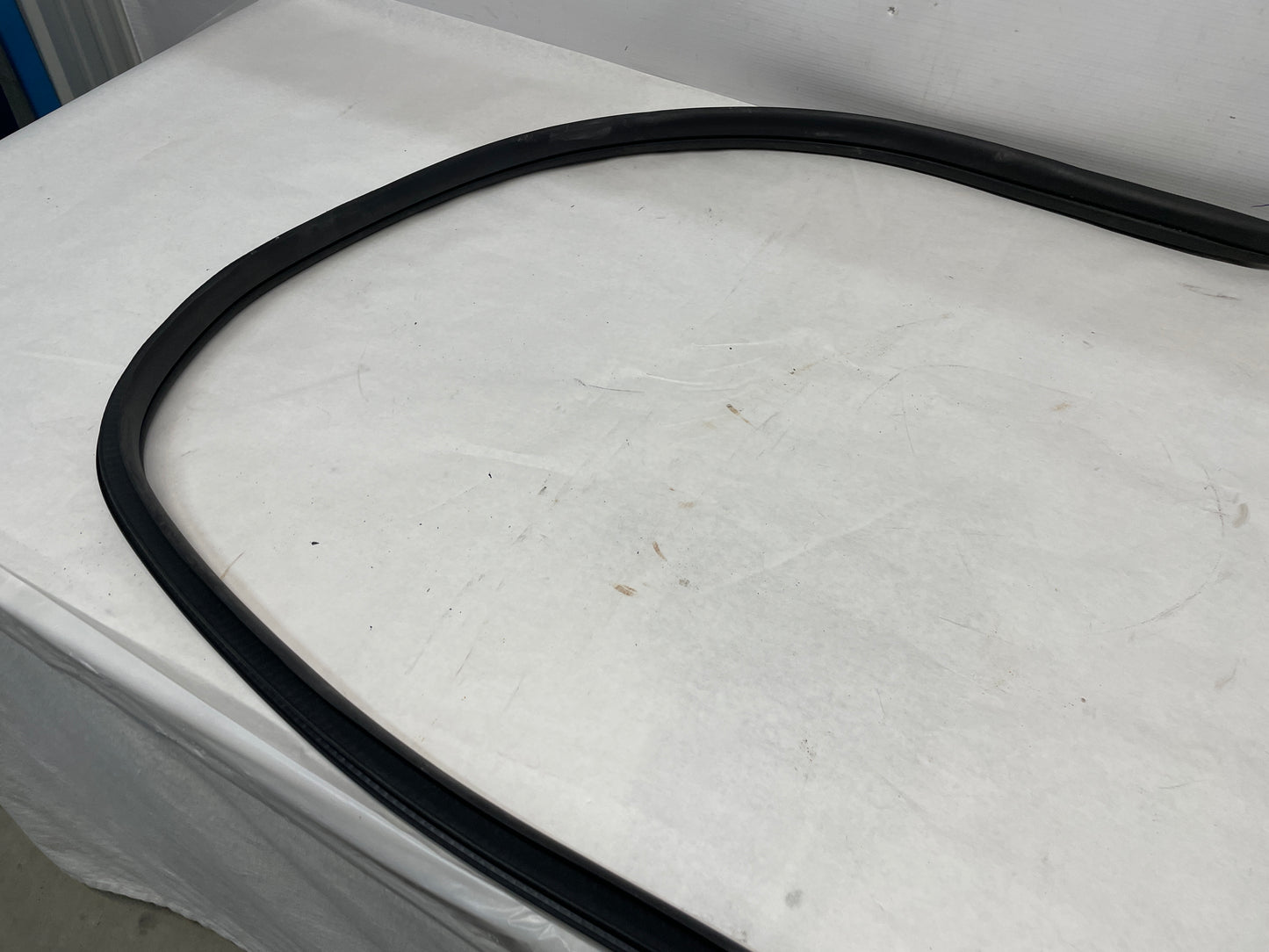 2014 Chevy SS Sedan RH Passenger Rear Door Weather Strip Rubber Seal OEM - Day's Parts Yard